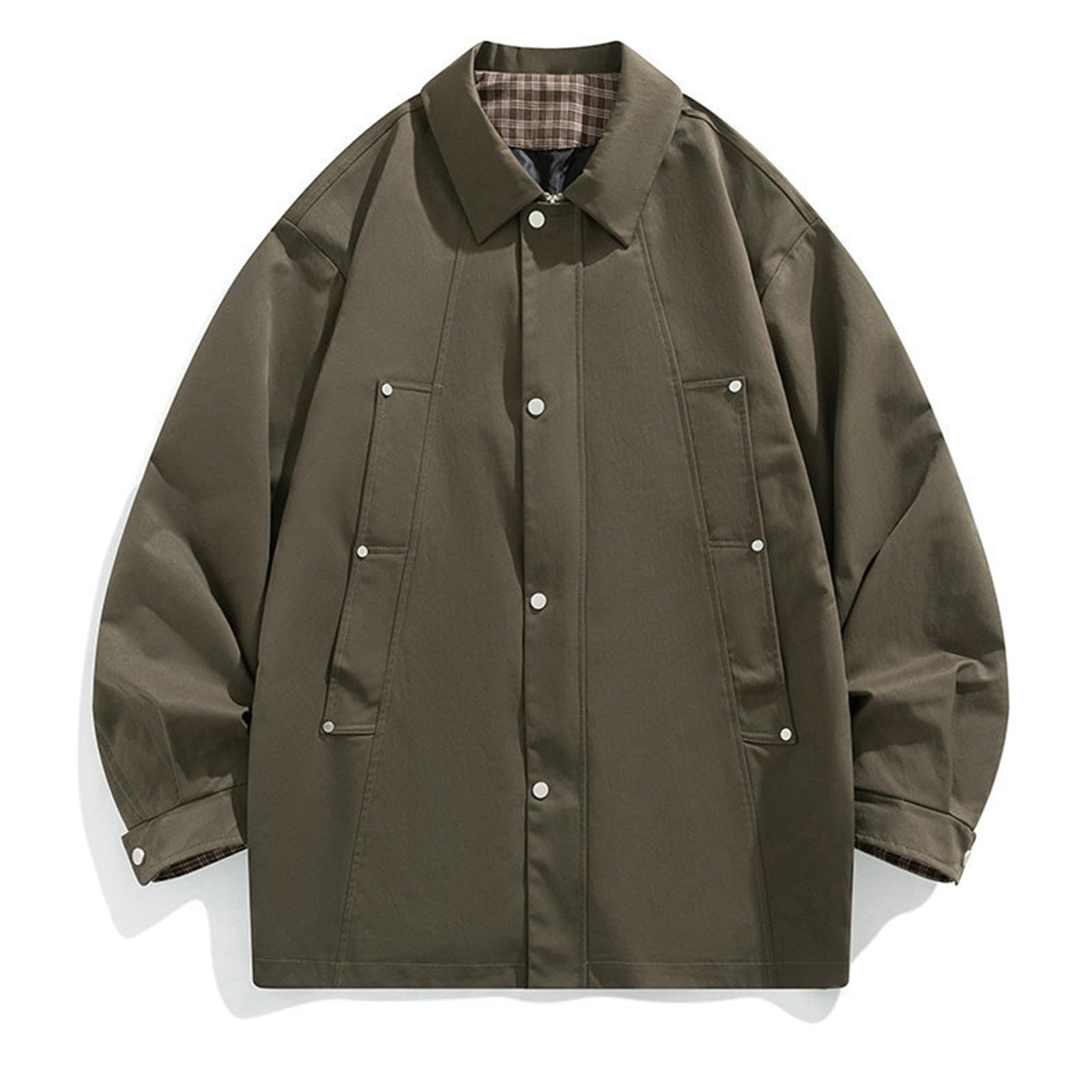 Chaqueta anorak informal holgada y larga, prenda utilitaria de moda para uso diario.