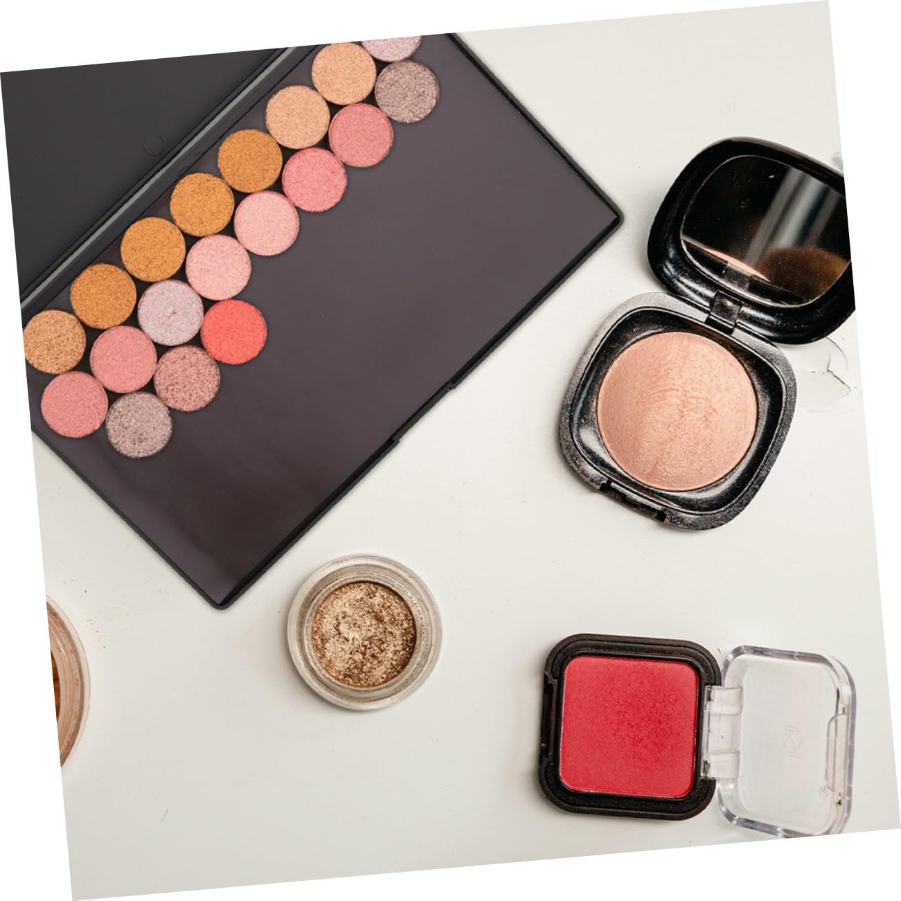Homoyoyo 2 Stück-pack Magnetische Lidschattenpaletten aus Leichtem Abs Kunststoff Portable Selbstgemacht Lidschattenschalen für Make Up Unterwegs und Aufbewahrung