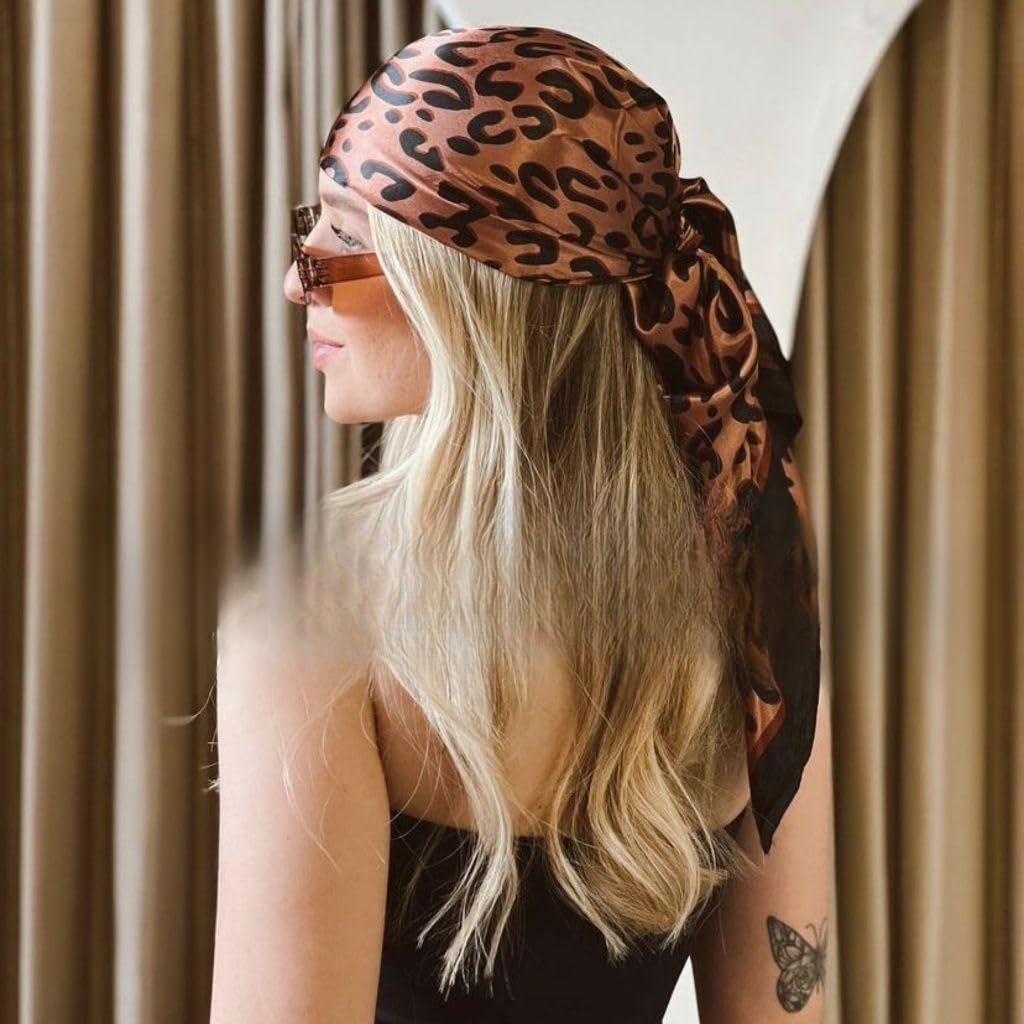 Lenço Cetim Cabeça Pescoço de Seda Super Moda em promoção! Veja a oferta e mais achadinhos de Cintos & Lenços 3 Hoje é o melhor dia para comprar Lenço Cetim Cabeça Pescoço de Seda Super Moda com aquele preço maroto! Promoção! Aproveite a oferta! 3