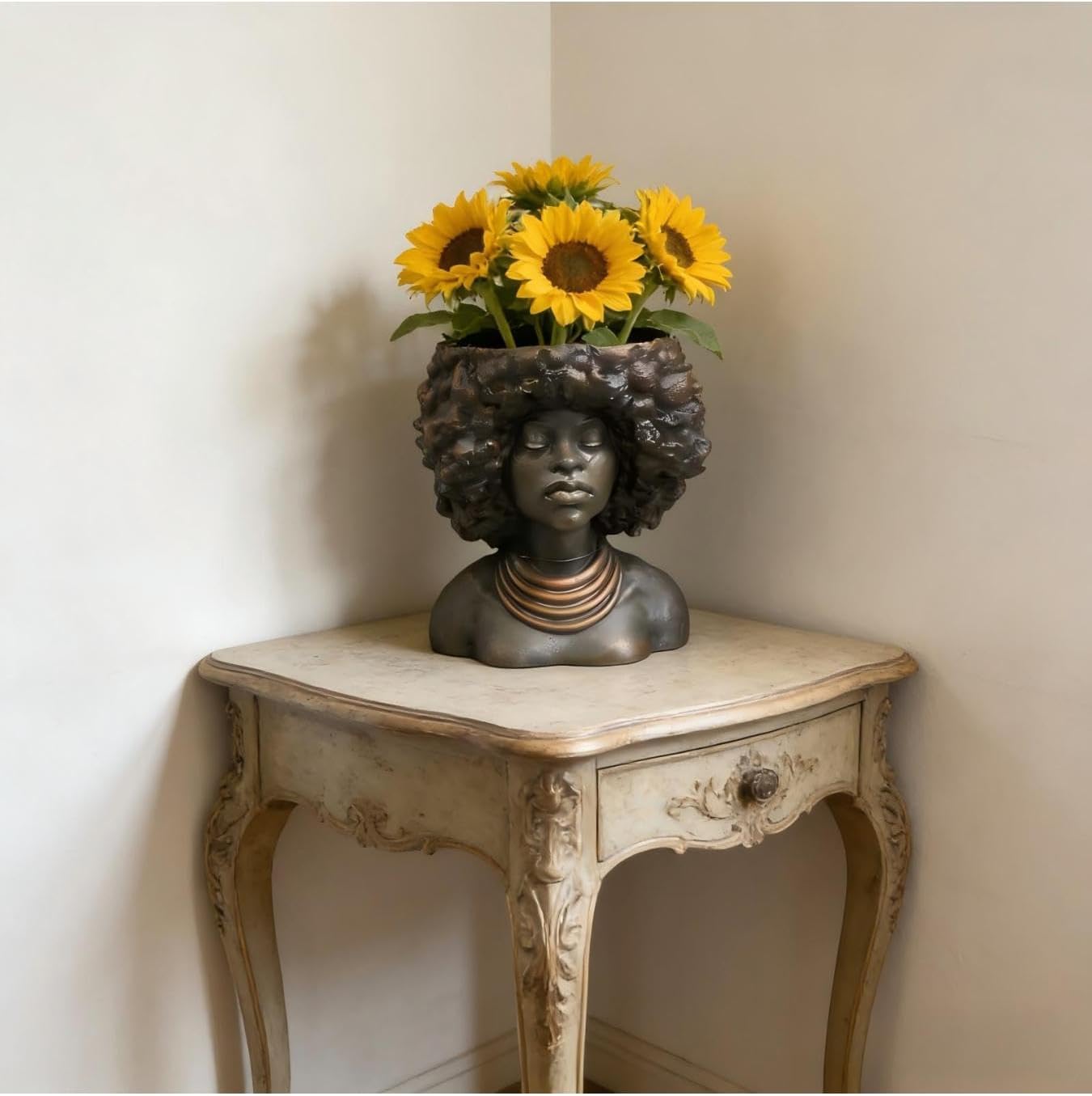 28.5cm Lady Head Planter – Resin Sculpture Flower Pot with Textured Hair, Indoor/Outdoor Planter for Succulents, Flowers & Small Plants, Home & Garden Decor Gift