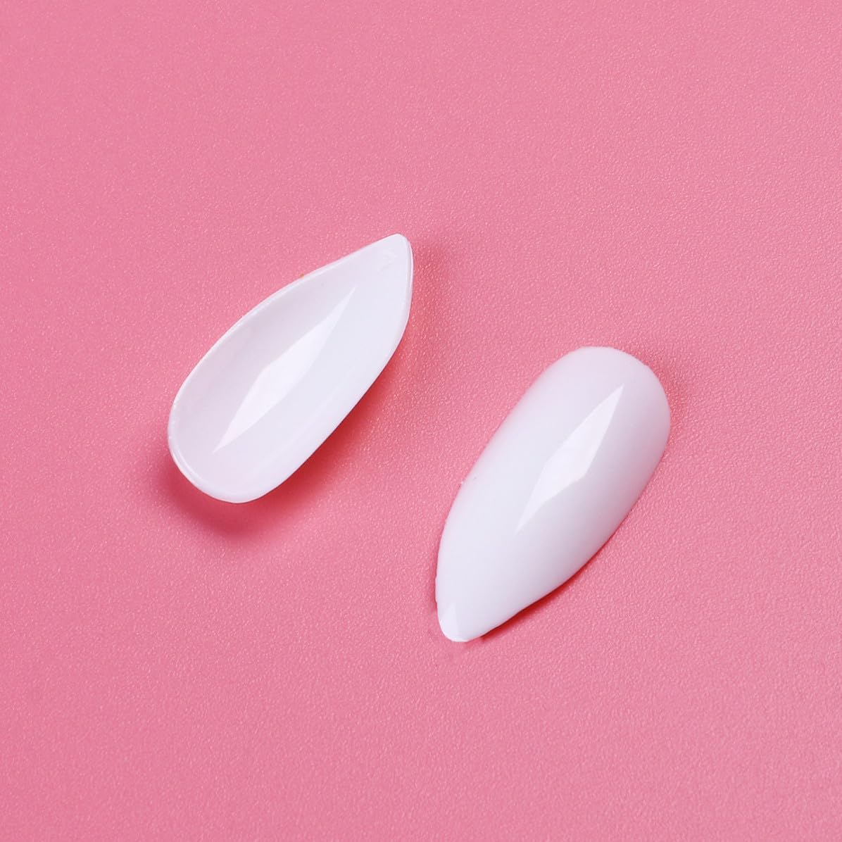 Nail Tips Full Cover White Sharp Ending 600pcs for DIY Nail Art