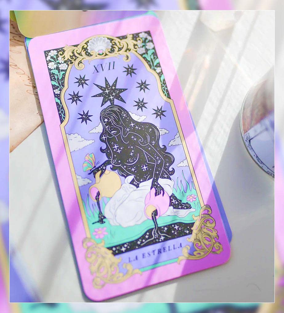 ✨スペイン製✨インスタでも大人気！大人可愛いガーリーでおしゃれなタロットカード ✨スペイン製✨インスタでも大人気！大人可愛いガーリーで