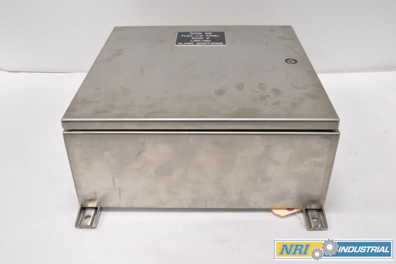 HOFFMAN CSD16166SS Wall-Mount Stainless 16X16X6 in Electrical Enclosure B282260