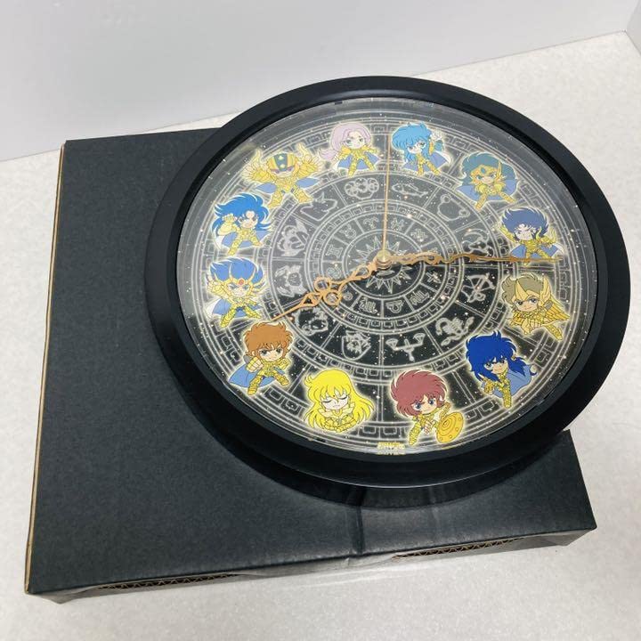 Amazon.co.jp: 聖闘士星矢 壁掛け時計 ピンズコレクション : ホーム 