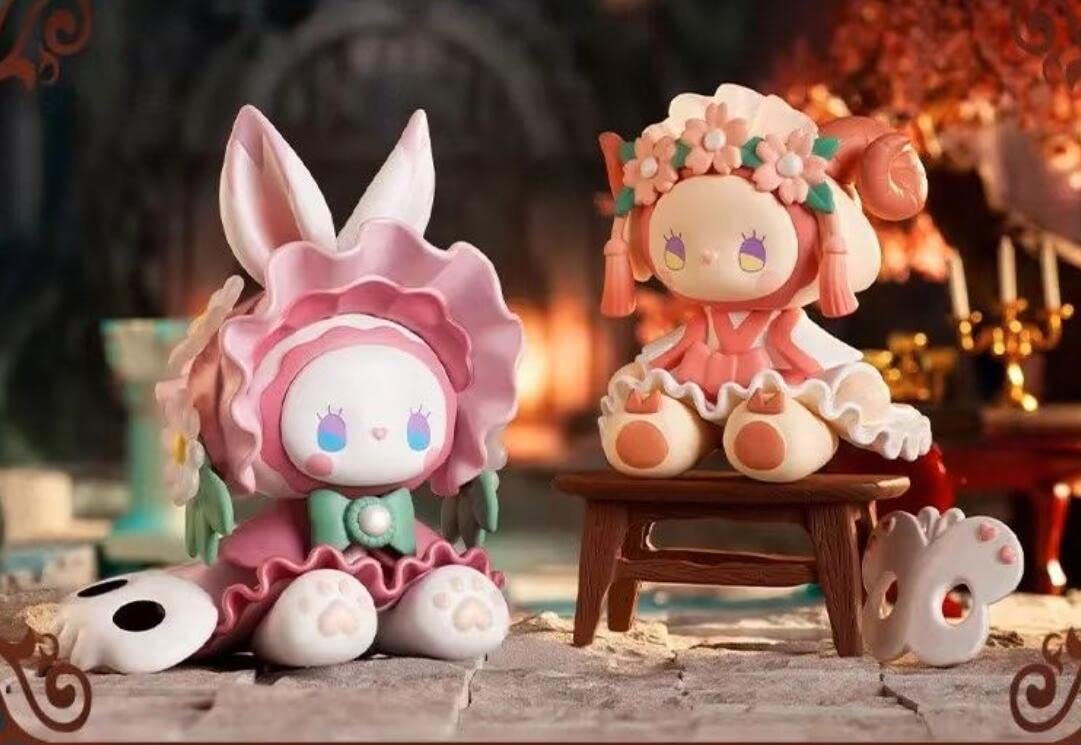 Amazon.com: i8 TOYS Emma Secret Forest Masquerade Ball Cute Figure