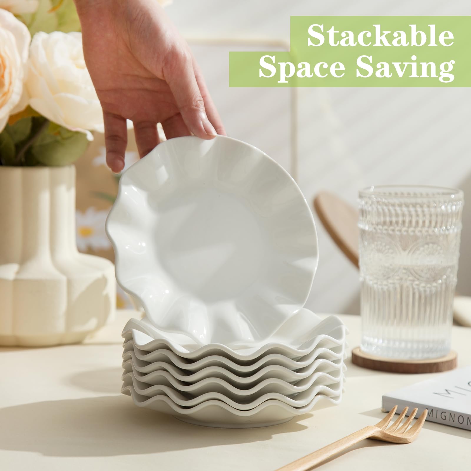 Lot de 18 assiettes en porcelaine de 15,2 cm, petites assiettes à dessert, assiettes à apéritif, service de vaisselle ondulée, passent au micro-ondes, au four et au lave-vaisselle, blanc