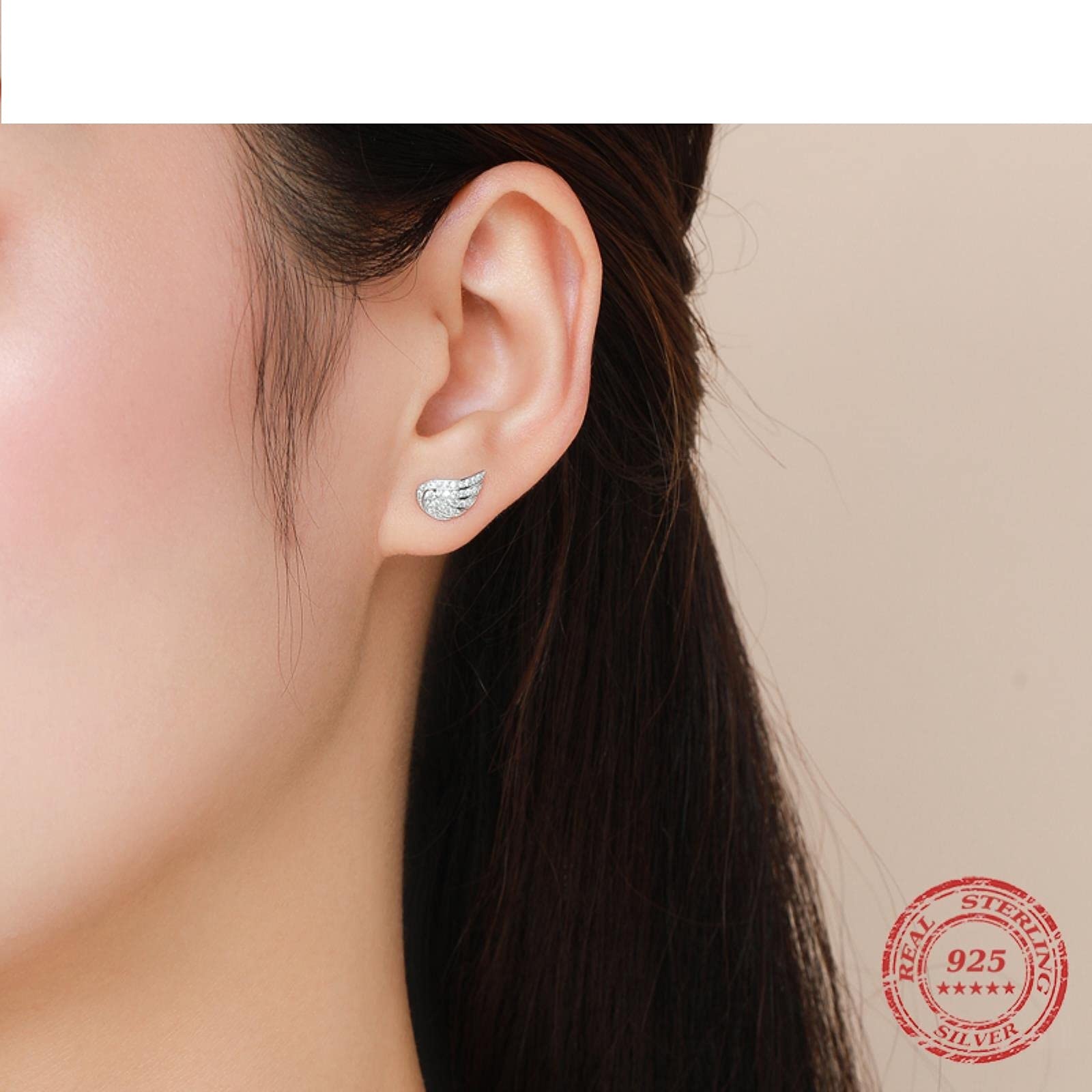 Orecchini a bottone in argento sterling 925 con ali d'angelo