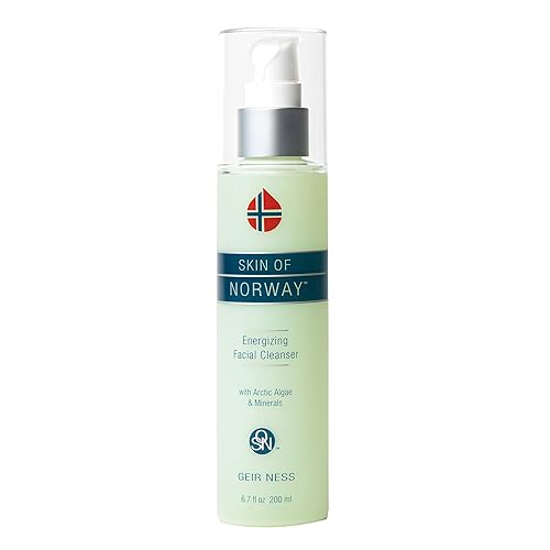 Geir Ness Skin of Norway - Limpiador facial energizante - Contiene algas árticas y minerales - Lavado facial hidratante de limpieza profunda para