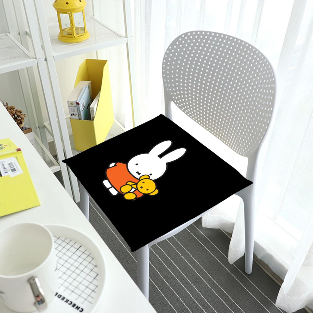 ウニコ　ミッフィー　チェアパッド　3種セット Miffy チェアパッド 四角 約38×38cm ミッフィー 椅子用