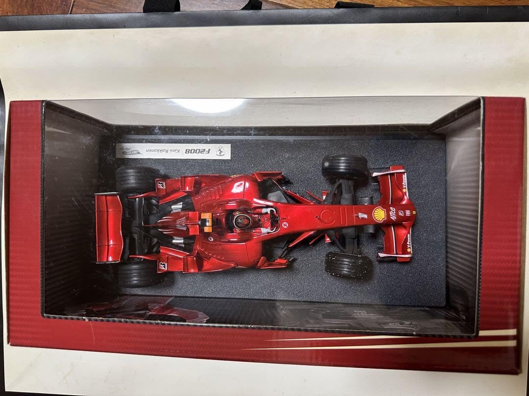 Amazon.co.jp: 1 18 フェラーリF1 F2008 キミ ライコネン : おもちゃ