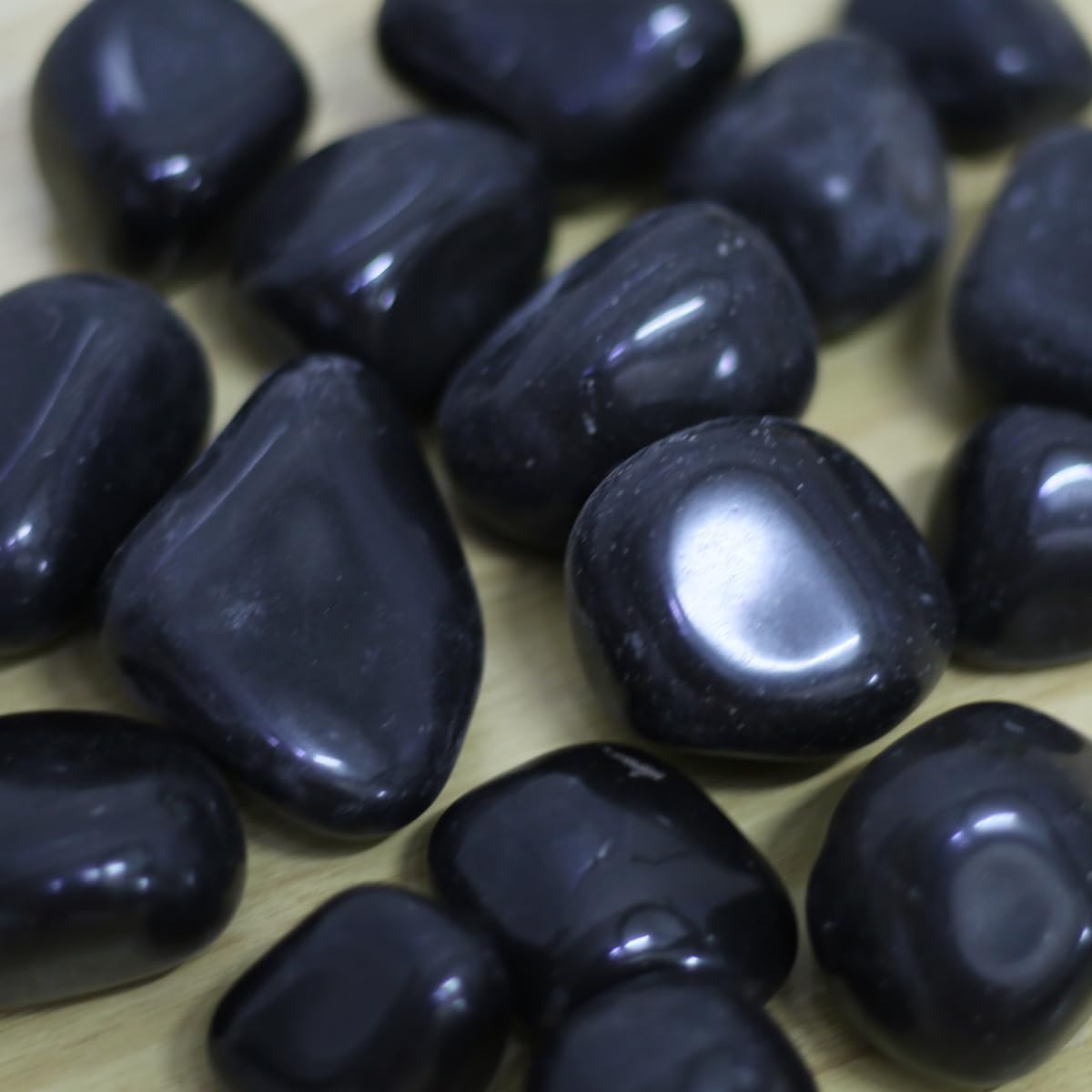 Wonderland Polish Black|Decorative Pebbles|Garden Pebbles|Colored Pebbles|Smooth pebbles|River Pebbles (1 kg pack) (B0CB4FZK6L) Amazon Price History, Amazon Price Tracker