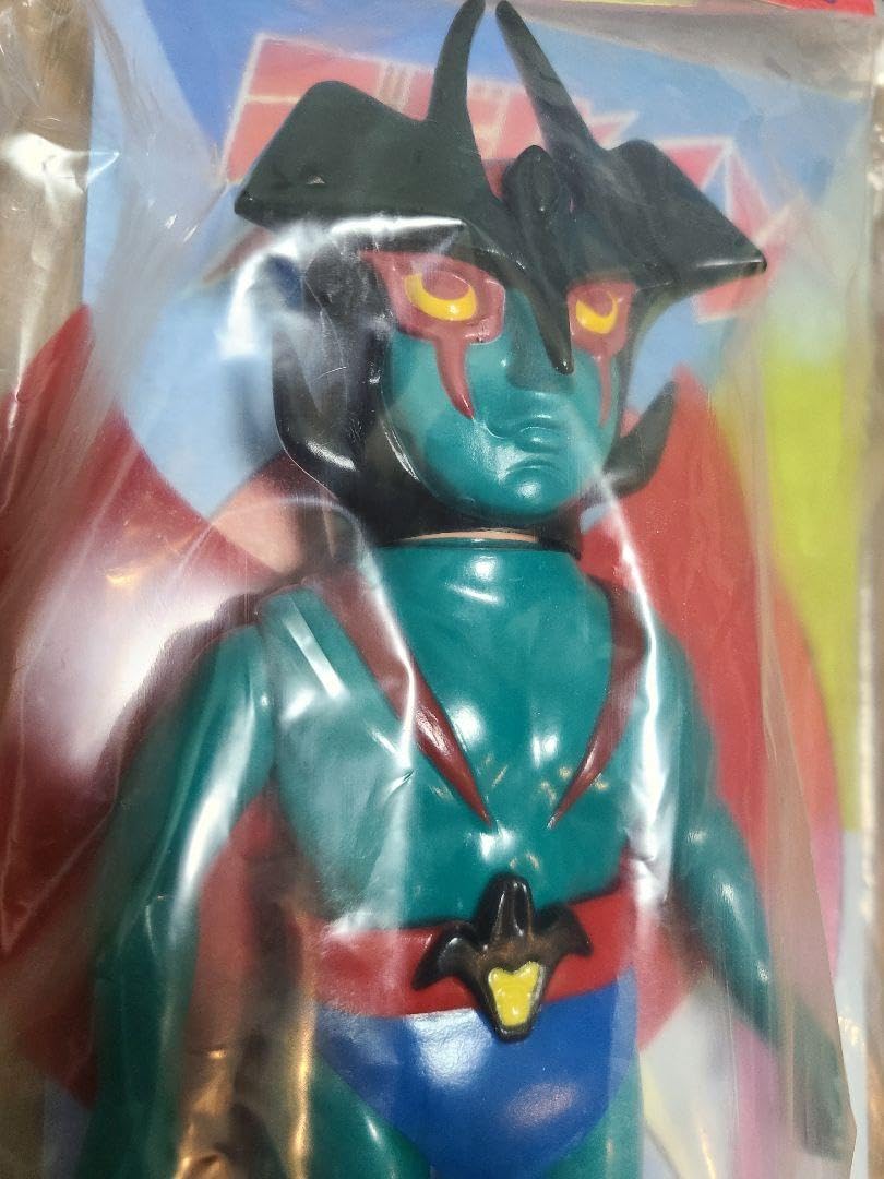 激レア 面取れ メディコムトイ デビルマン 仮面 ソフビ フィギュア Amazon.co.jp: デビルマン ソフビ メディコムトイ 永井豪