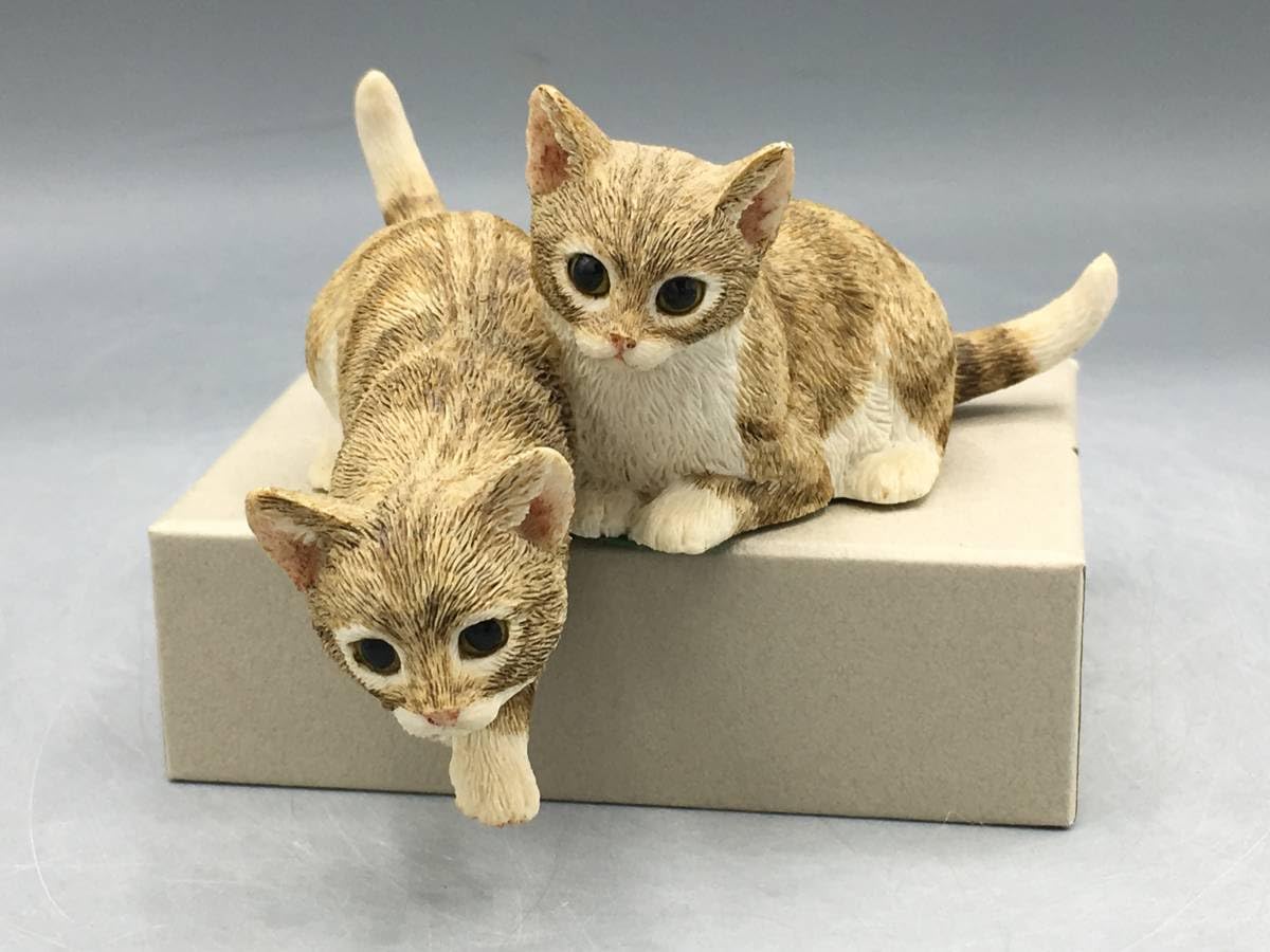 Amazon.co.jp: 英国 シェラット＆シンプソン 茶トラ 猫 置物 ねこ ネコ