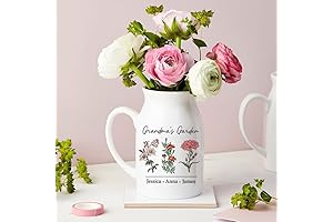 Personalized Grandma Vase: A Blooming Tribute to Cherished Memories