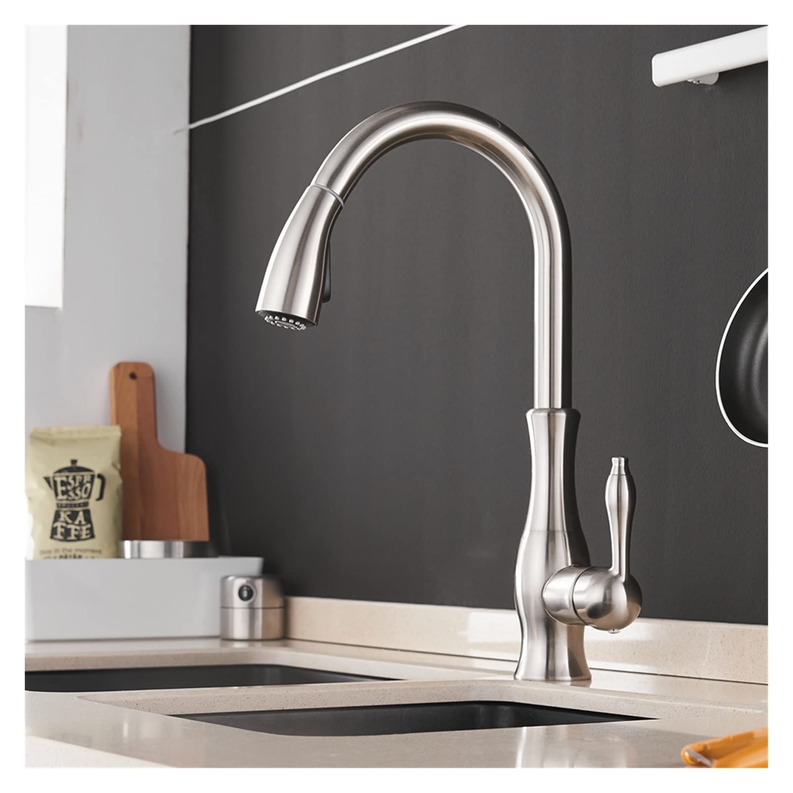 Grifo mezclador de agua giratorio de una sola manija dorada con diseño moderno, fácil instalación, rotación de 360 grados