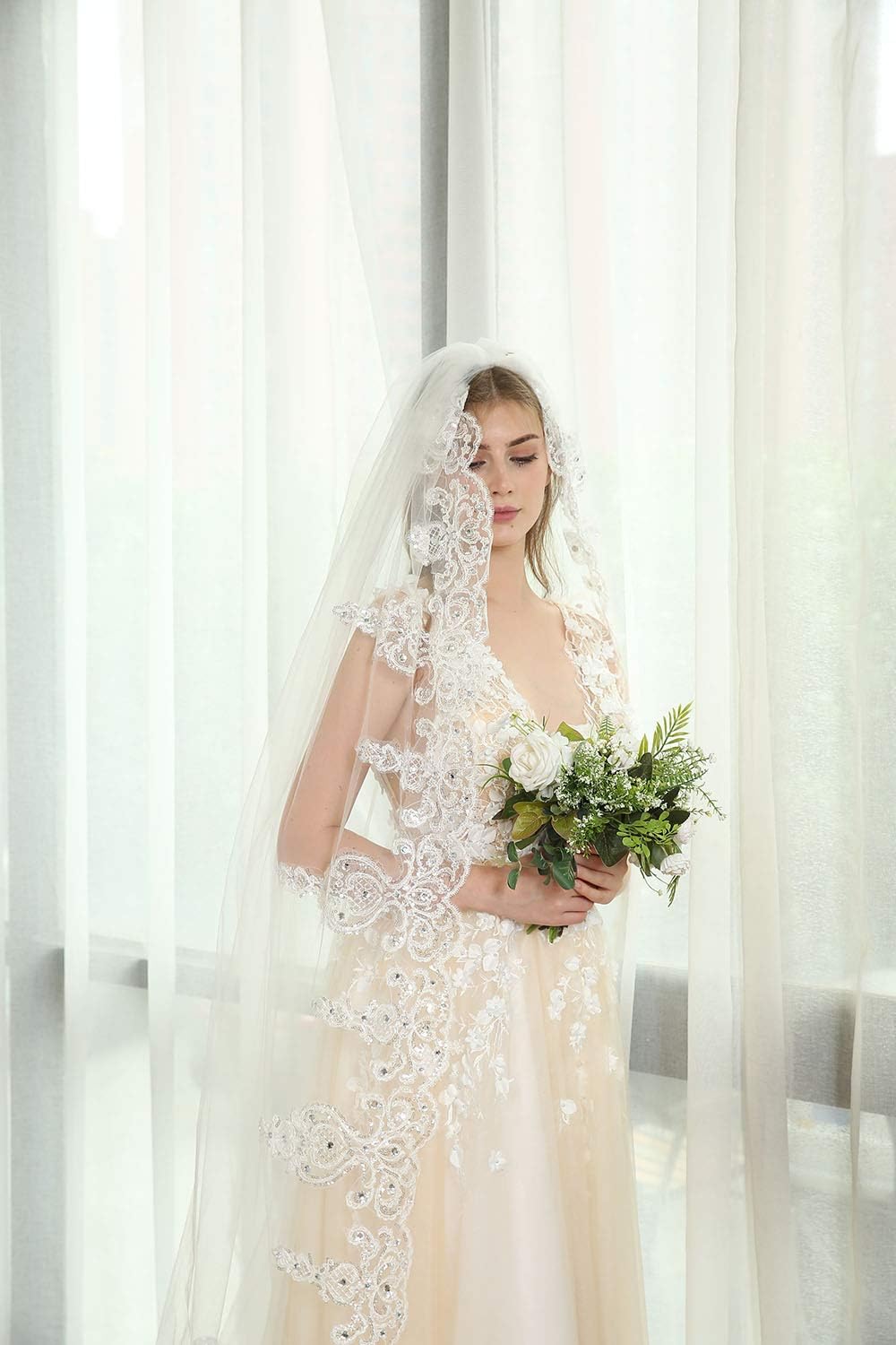 Newdeve 3M 1T Ivory White Wedding Veils with Crystal Free Comb