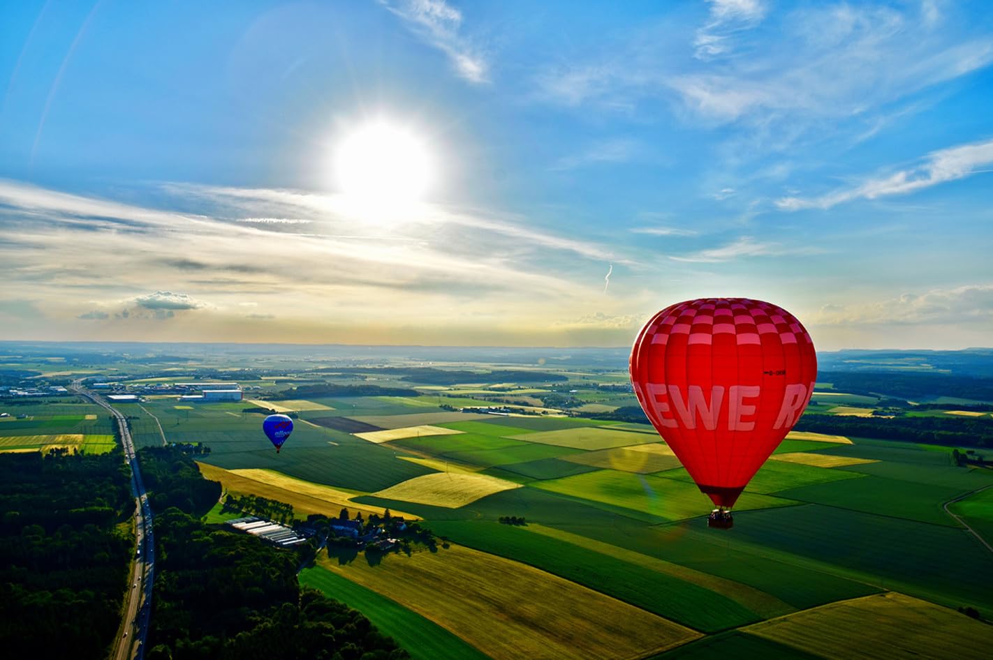 JOCHEN SCHWEIZER Geschenkgutschein: Morgendliche Ballonfahrt