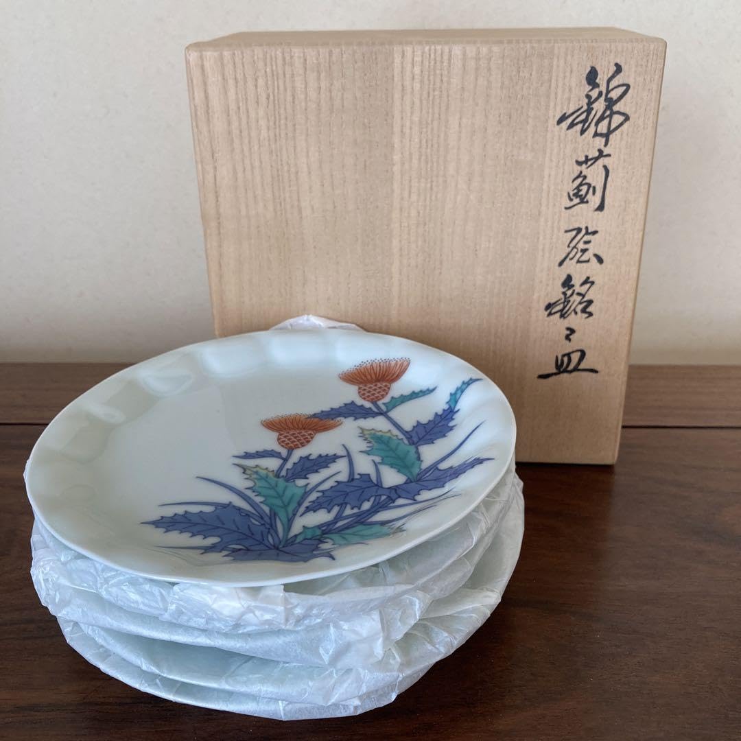 今右衛門 秋海棠 銘々皿 5枚 Amazon.co.jp: 今泉今右衛門 錦薊絵銘々皿 5客揃 : ホーム&キッチン