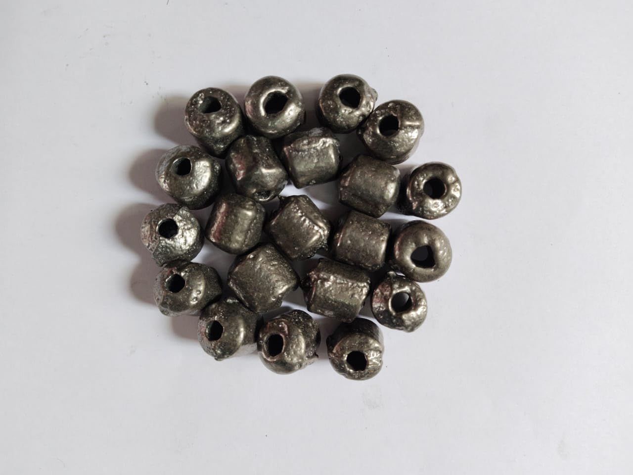 Faruk Fishnet 1kg Zero Size Black Colour Iron Sinker HEIGHT-1cm, ROUND-5cm, Hole SIZE-3mm(Removable Pack of 100)-image-22