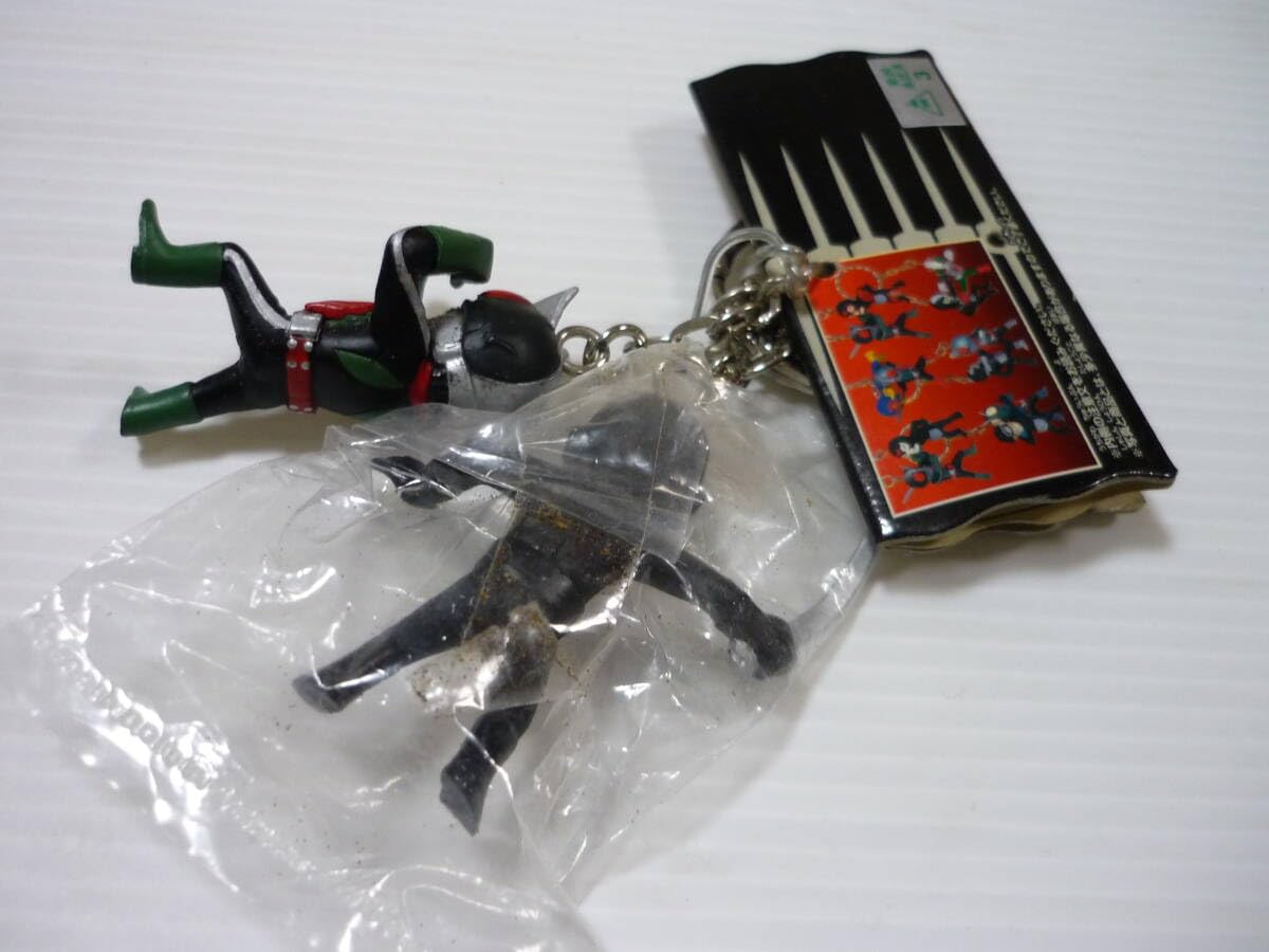 Amazon.co.jp: キーホルダー 旧2号 VS ショッカー戦闘員 ライダーVS