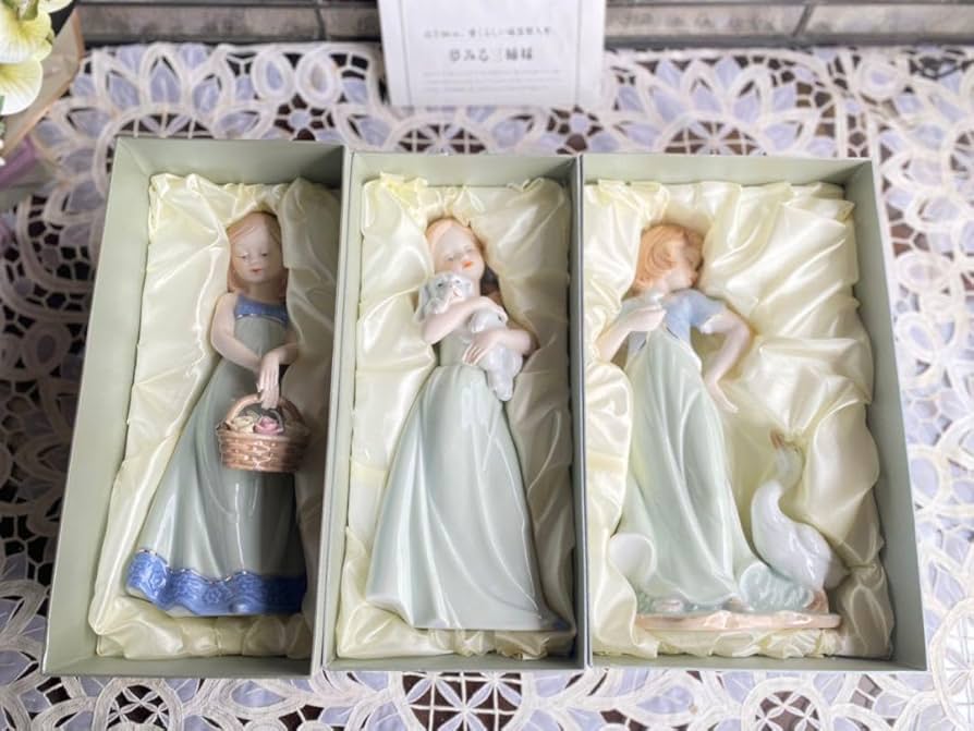 Amazon.co.jp: 超 箱付 陶器 置物 夢みる三姉妹 セット