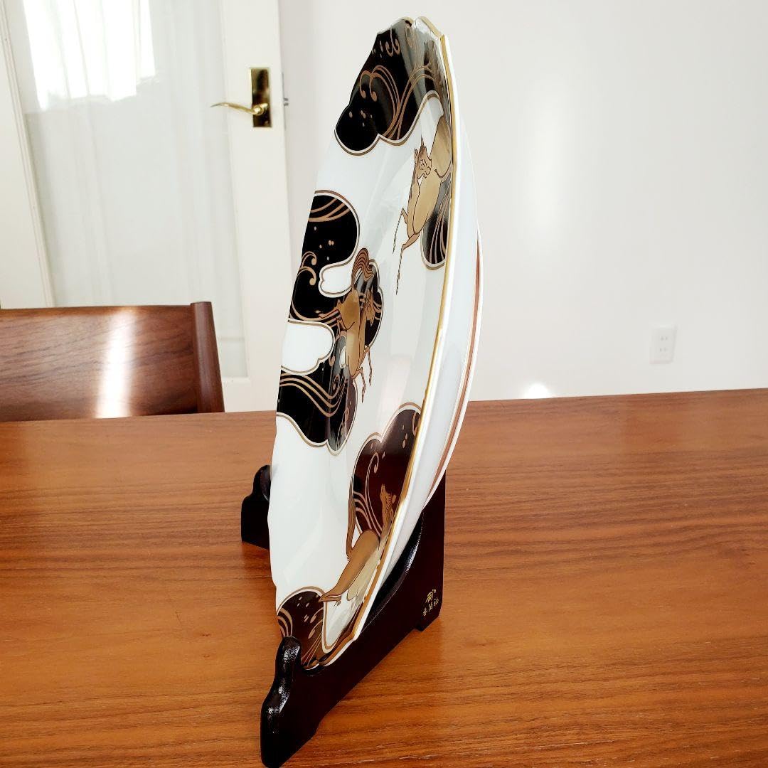 【新品未使用】香蘭社　額皿　大皿　馬　和室　床の間 Amazon.co.jp: 香藺社 額皿 大皿 馬 和室 床の間 管理.KTK : ホーム