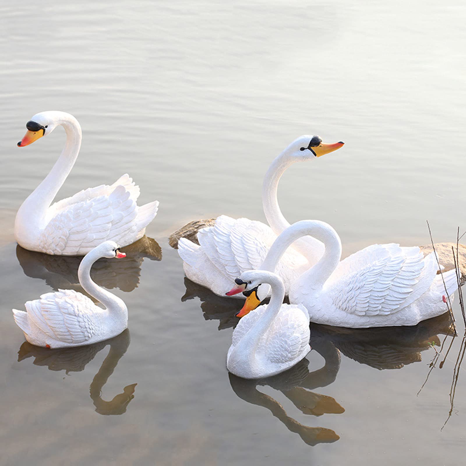 Schwimmende Harz Schwan Figur,Tier Enten Jagd Köder,Fischteich Landschaftsbau Dekor Garten Rasen Terrasse Statue Im Freien,Echte Schwan-Größe 45cm,C-White