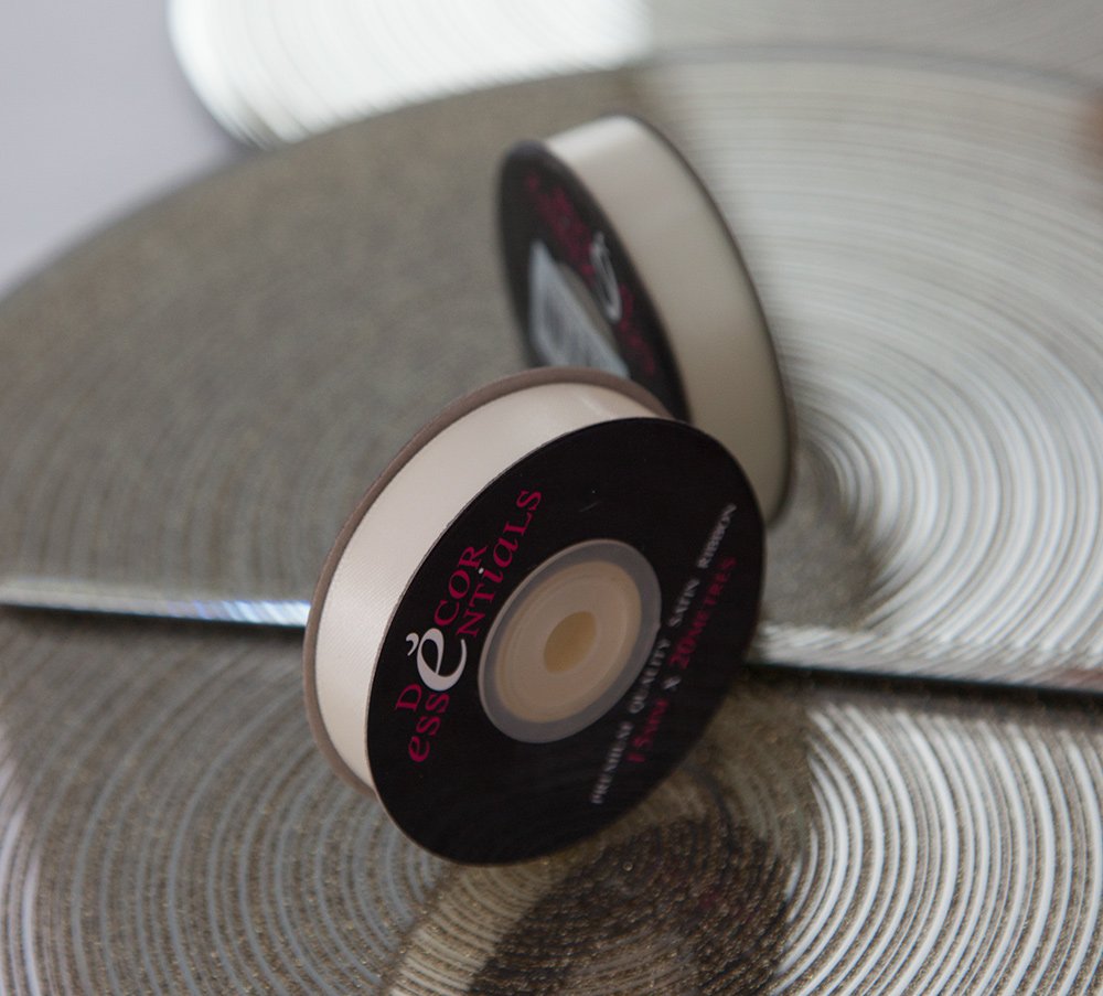 Decor Essentials Ivory Double Faced Satin Ribbon 15Mm X 20 M Craft Stationery Florist (Ivory)