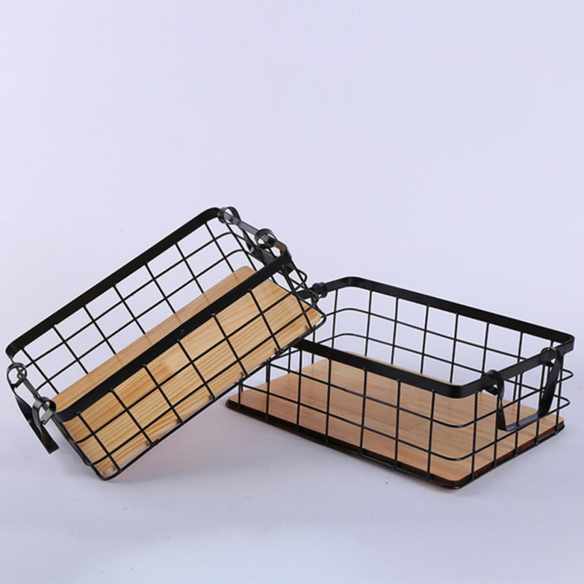 Operitacx Cesta de Hierro y Madera de Almacenamiento Rectangular Diseño Simple para Organizar Frutas y Snacks Color Negro en Cocina o Escritorio