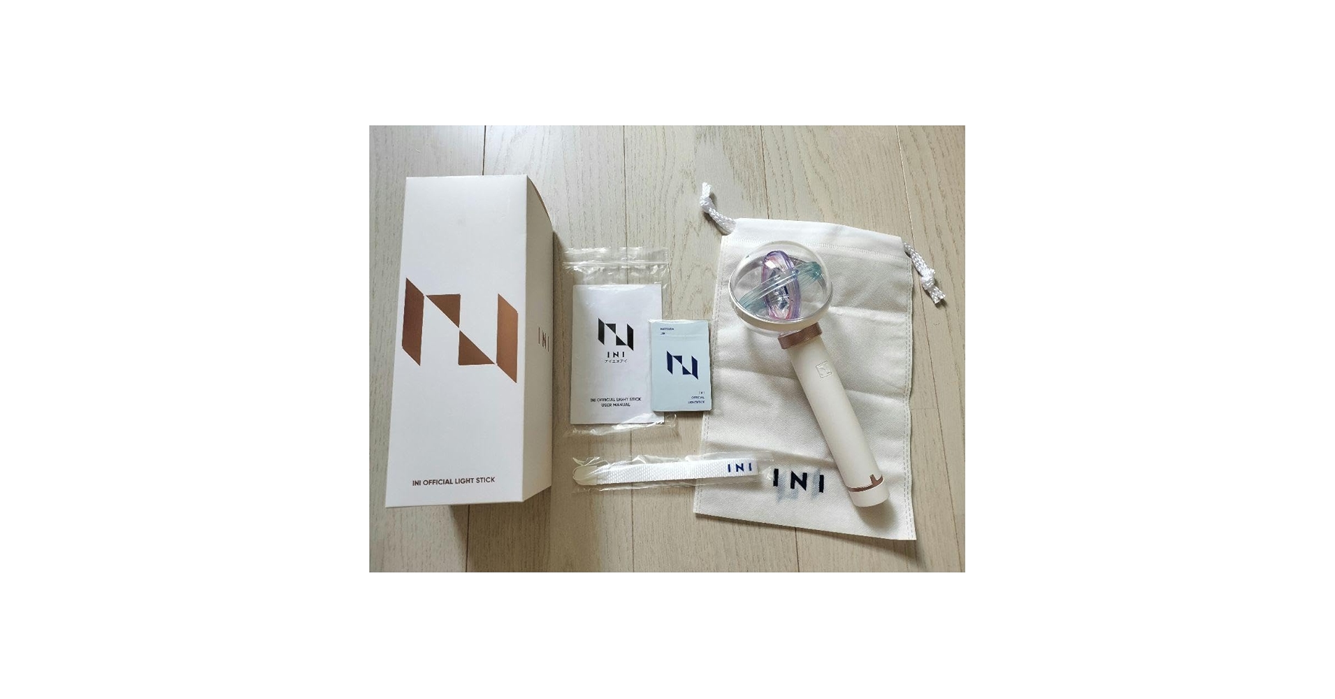 Amazon.co.jp: INI ペンライト ペンライトスティック : おもちゃ
