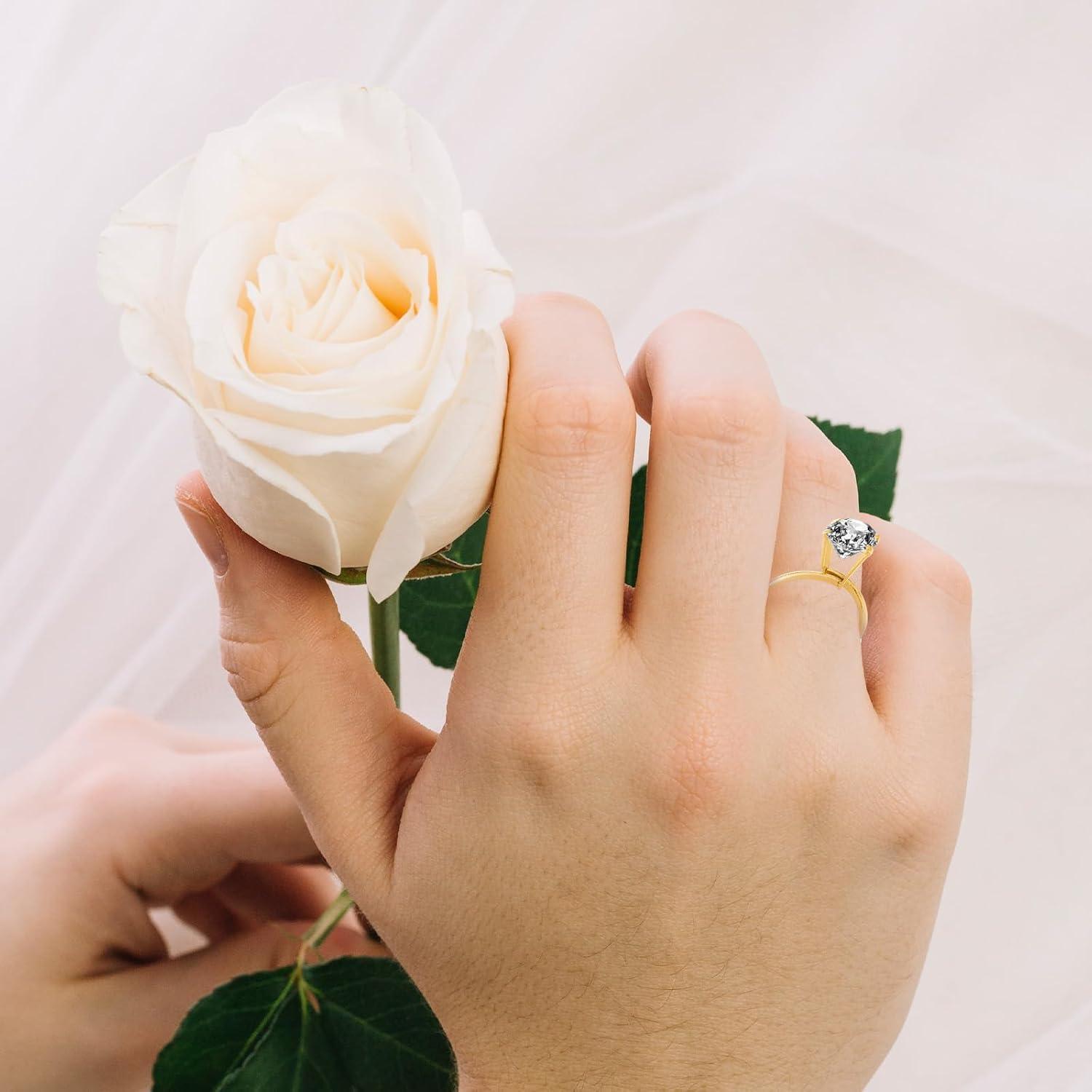 4 Pcs Diamond Holder Ring Loose Diamond Ring Holder Wedding Rings Try-On Tool Loose Stone Holders Rings Blank Support Gemstone Prong Claw Easily Holders The Naked Gemstone 2 Sizes Jewllers Display