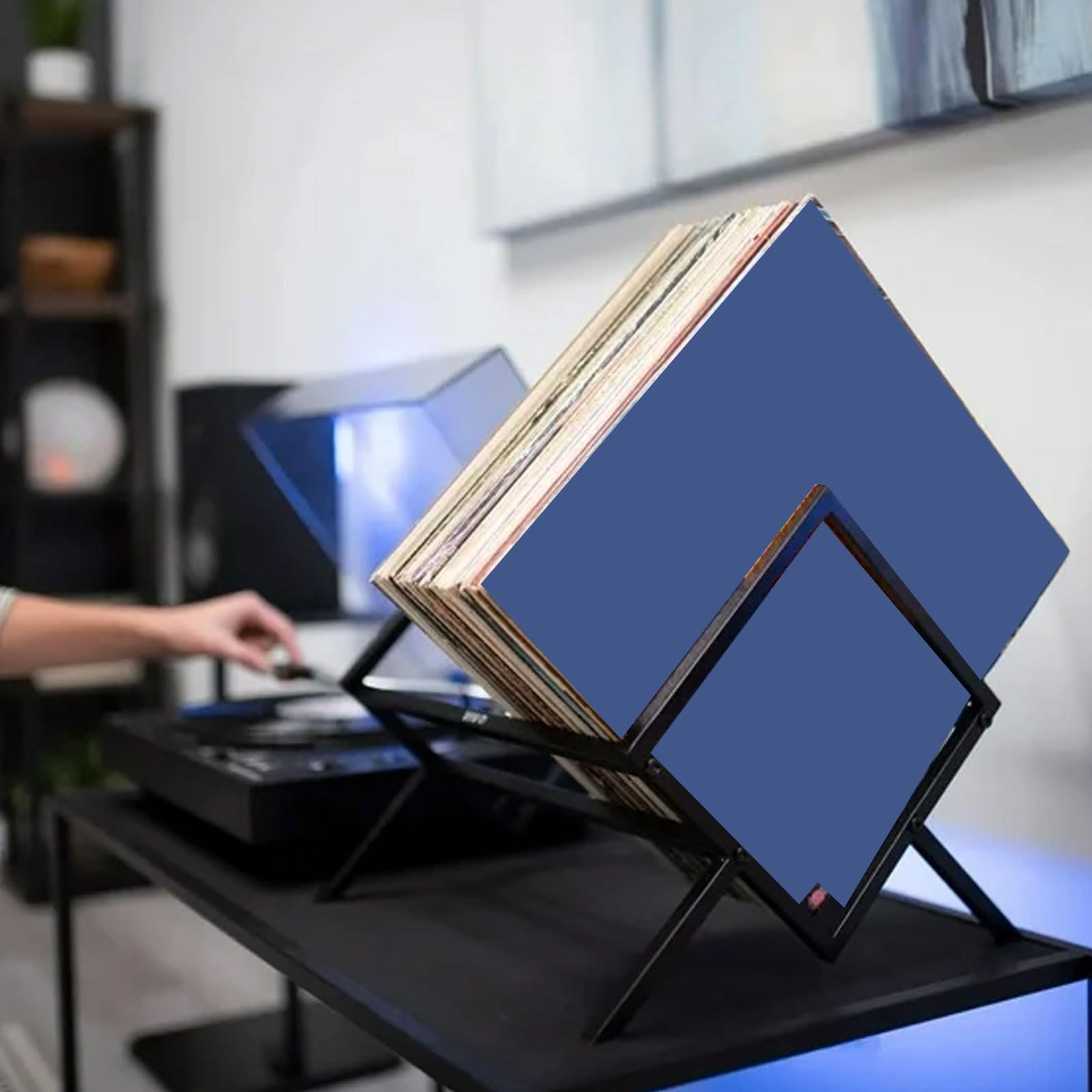 Elegante supporto per dischi in vinile in metallo con base robusta, supporto da scrivania per gli appassionati di musica, espositore per adulti per dischi e oggetti da collezione