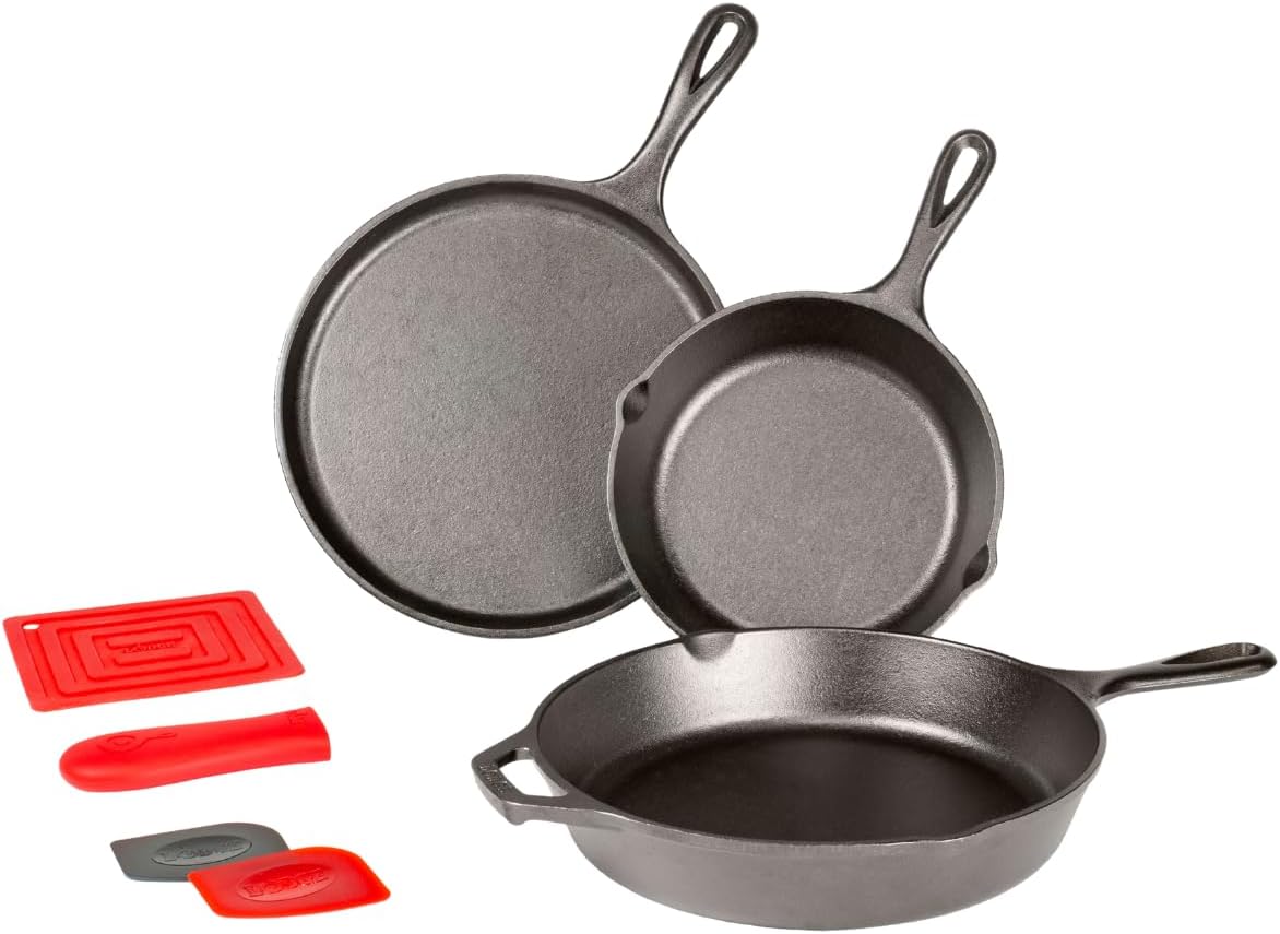 Lodge 7-Piece Essential Skillet Set in Black – Perfect for Cooking Lodge 7-Piece Essential Skillet Set in Black – Perfect for Cooking