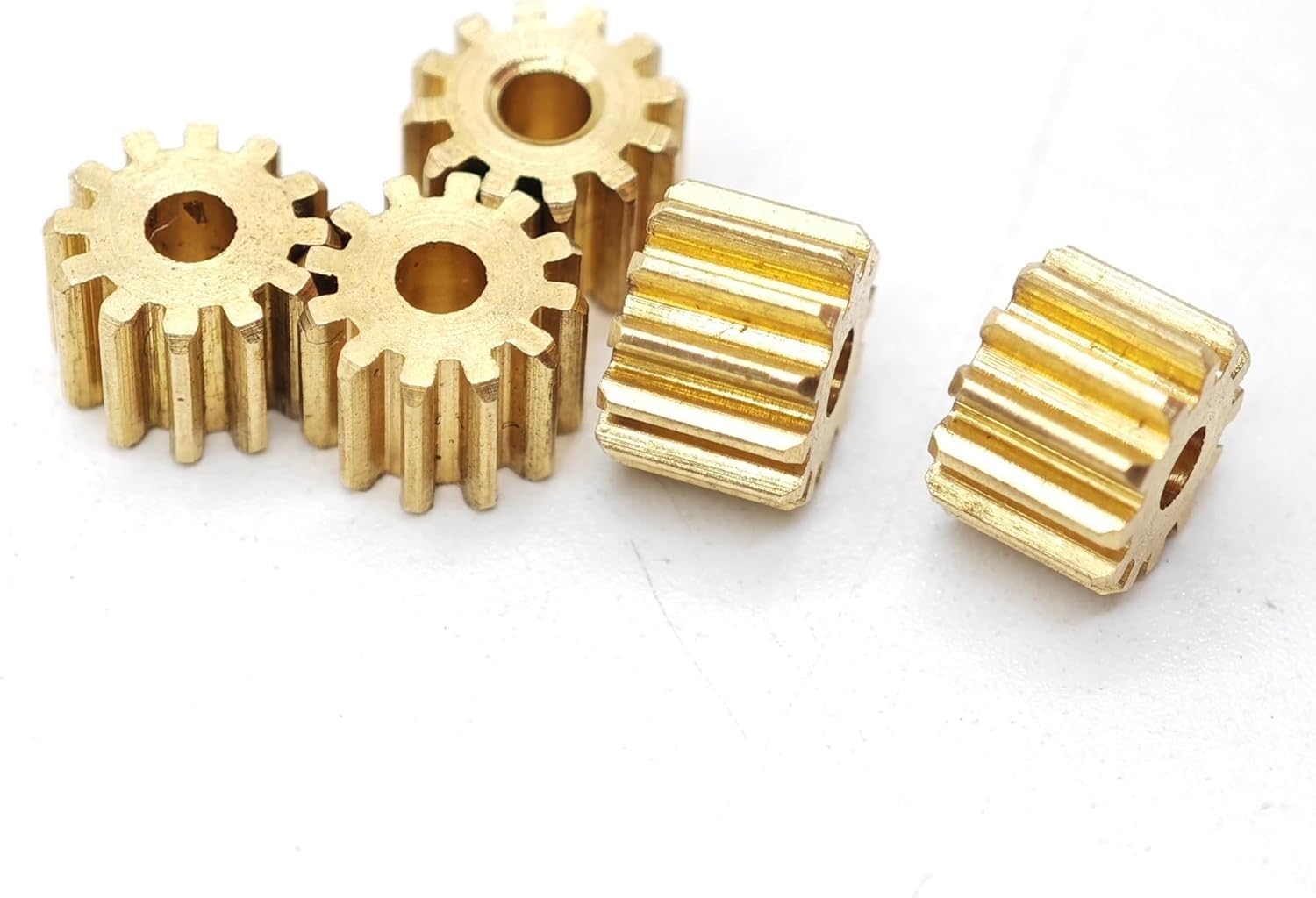 Lot de 5 pignons droits en laiton - 0,3 mm, 18 dents, compatibles avec les arbres de 1,5 à 3 mm for machines industrielles/de bricolage(4mm thickness 1.98mm hole)