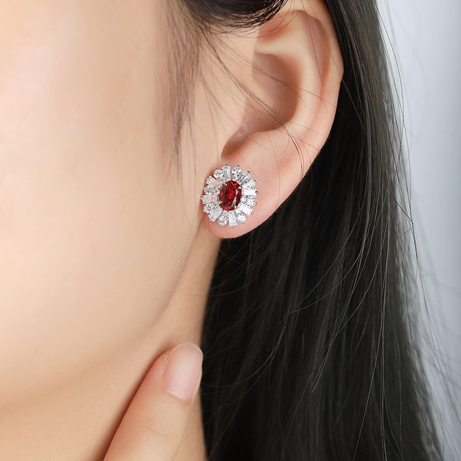 Ohrringe Hochzeit Damen 9K / 14K / 18 K Weißgold, 5x7MM Oval mit Erstellter Rubin 3,81 Karat und Moissanit, Hochzeit Damen Ohrringe Silber Rot