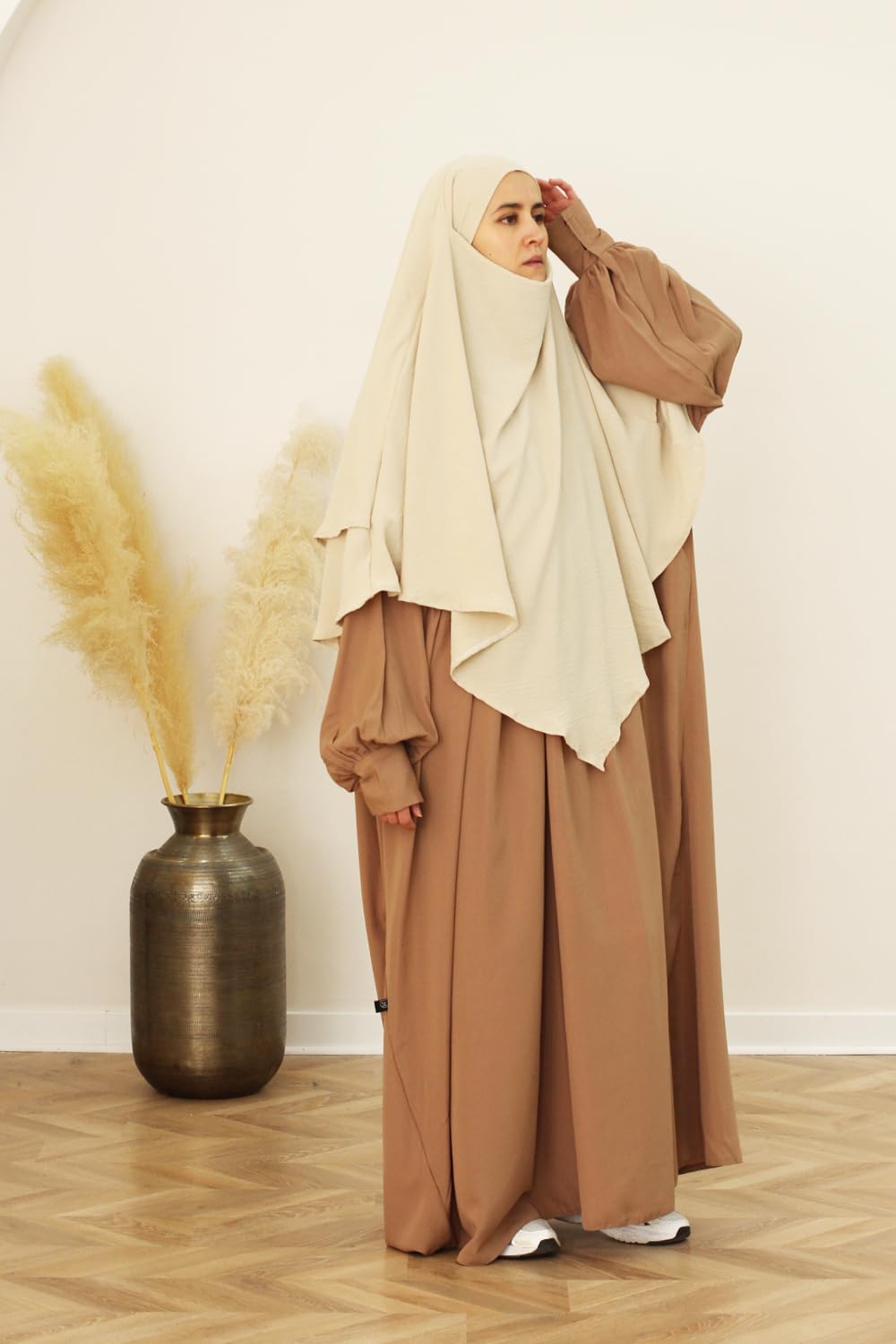 Safwa® Khimar Jazz 2 Voiles – Hijab Long Modeste et Élégant – Tissu Premium Infroissable, Fluide et Opaque Bandeau avec Cache-Menton – Confort et Couvrance Maximale – Fabriqué en Égypte