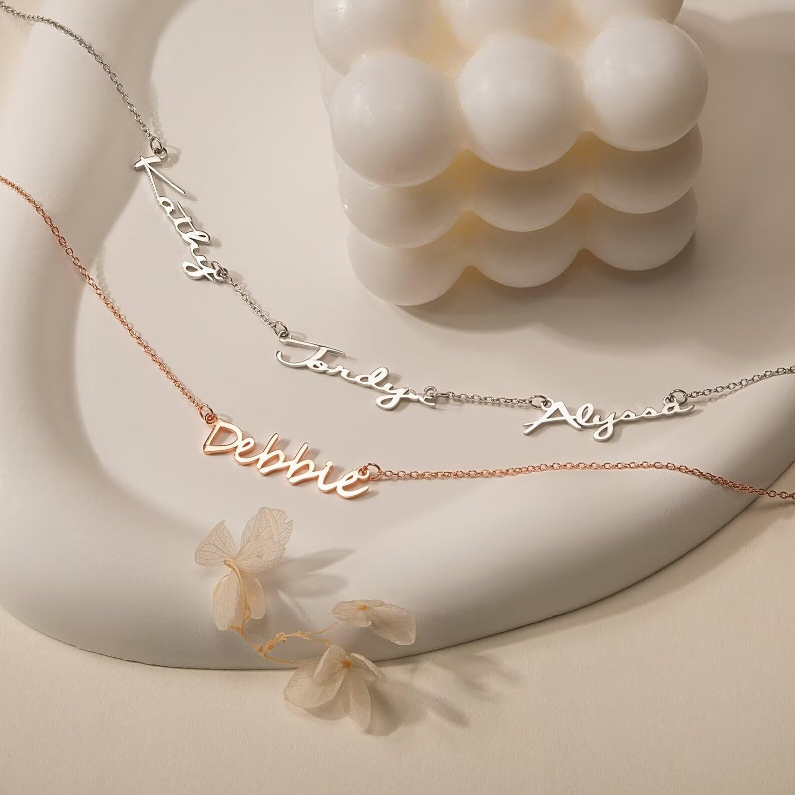 HongyuMininmalist - Collana di famiglia multinome per la mamma - Gioielli personalizzati Regali per la festa della mamma - Collana con più nomi