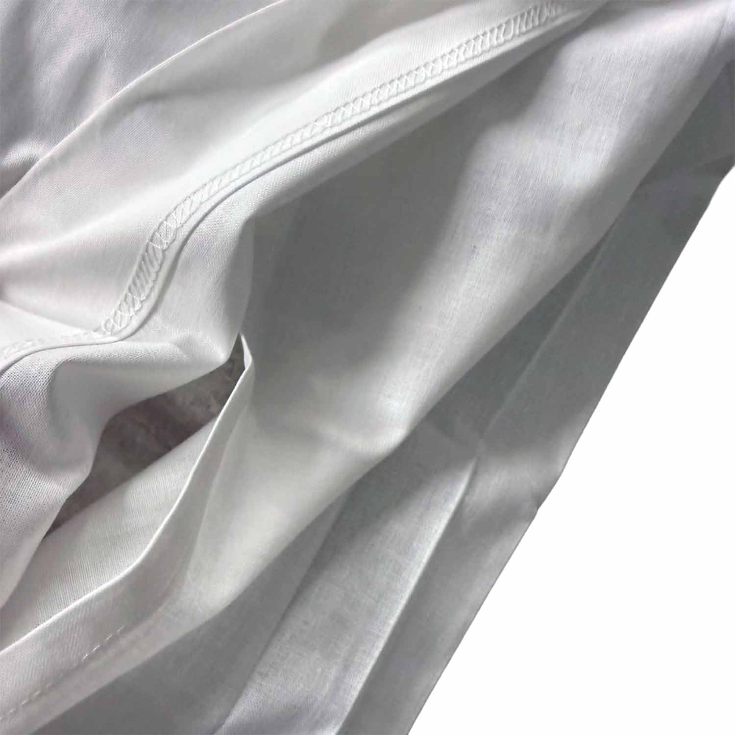 Completo Lenzuola Matrimoniali 100% Cotone – 4 Pezzi con Lenzuolo Sotto con Angoli, Lenzuolo Sopra e 2 Federe – Tinta Unita, vari colori – Qualità Italiana (Bianco, Matrimoniale)