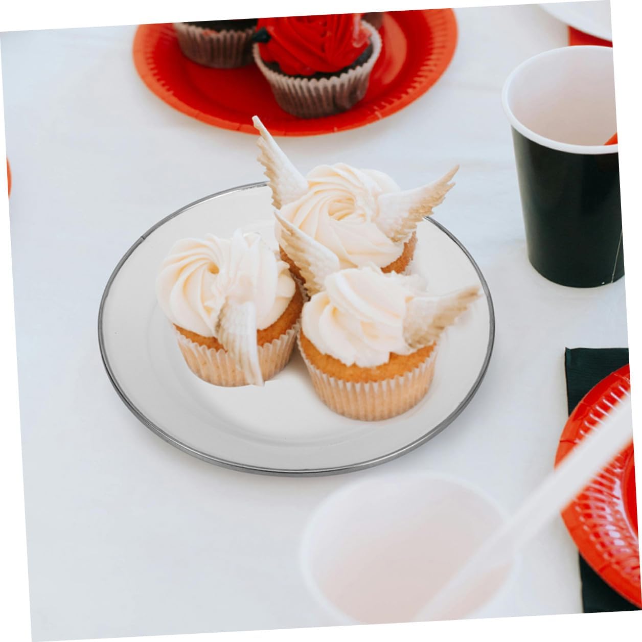 BESPORTBLE 4pcs White Enamel Appetizer Plates 22cm Thick Retro Saucer Plates Food Serving Dishes for Snacks Fruits and Desserts Home Kitchen Use