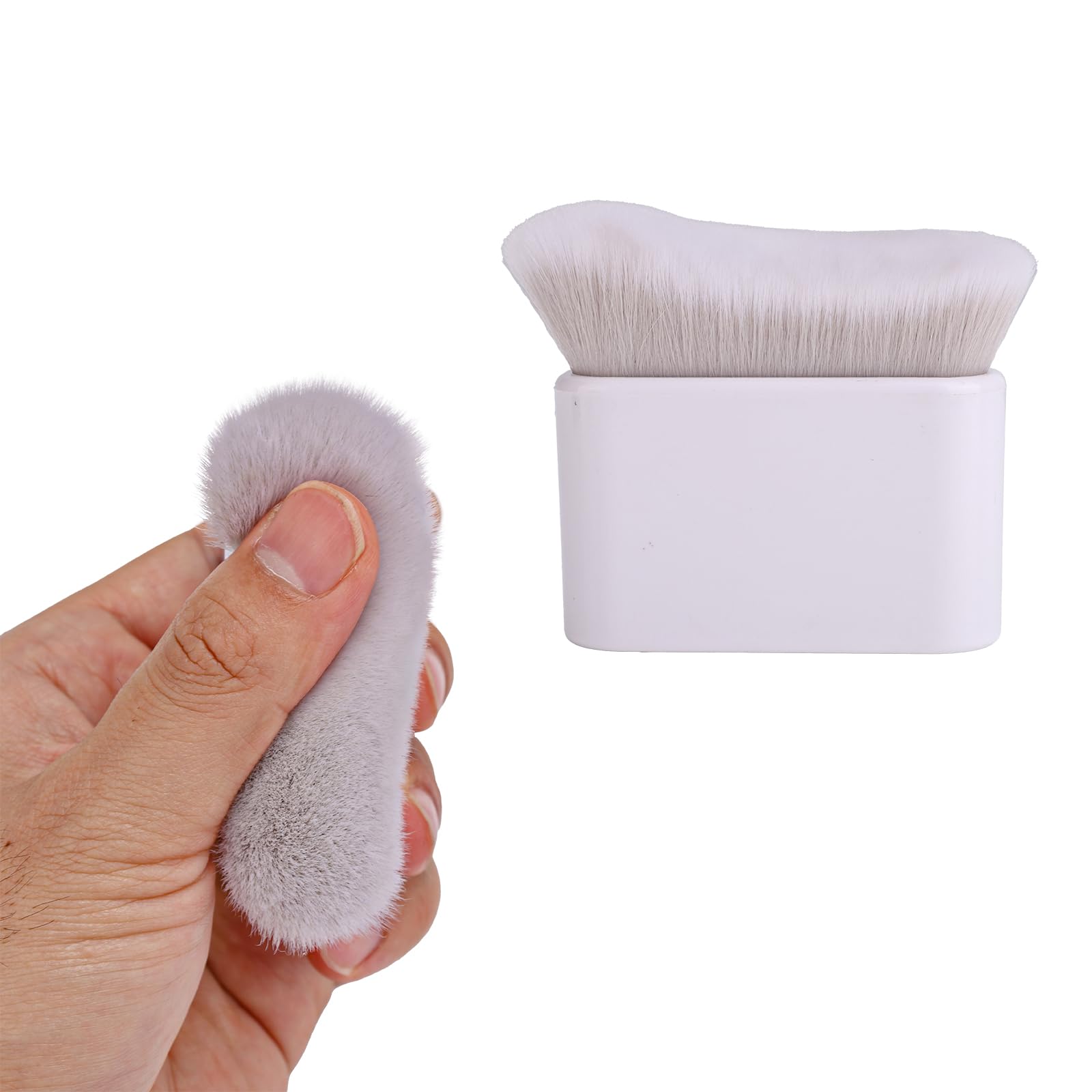 Self Tanning Brush - Image 3