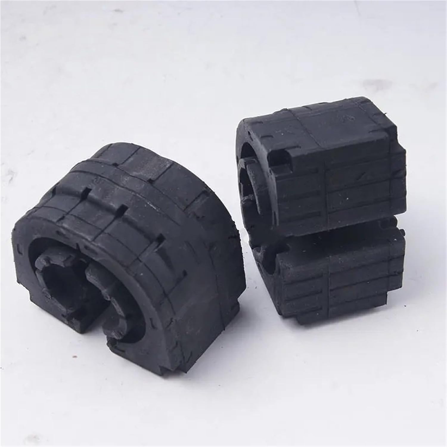 スタビライザーリンク リアサスペンションスタビライザーバーブッシング 2個入り ポルシェ パナメーラ 970 2010-2016 9