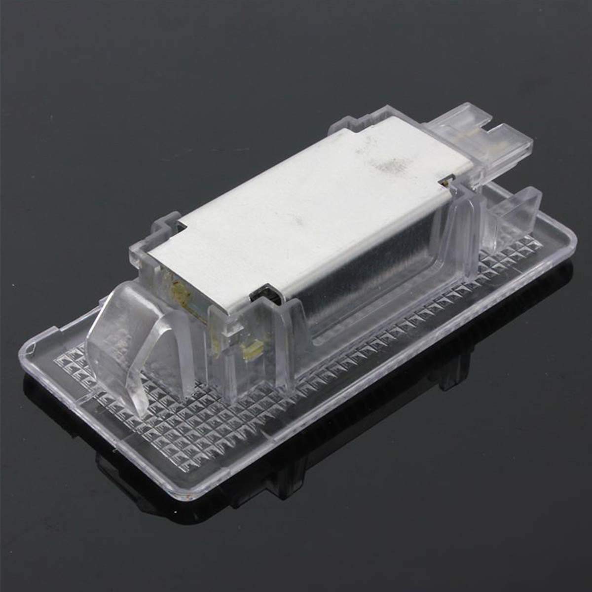 ZGDUGFU For BMW Coffre Lumière E39 E87 E90 Coffre à Bagages De Voiture éclairage Intérieur Adapté For BMW Série X E36 E60 E61 E65 E82 E88 E91 E92 Accessoires