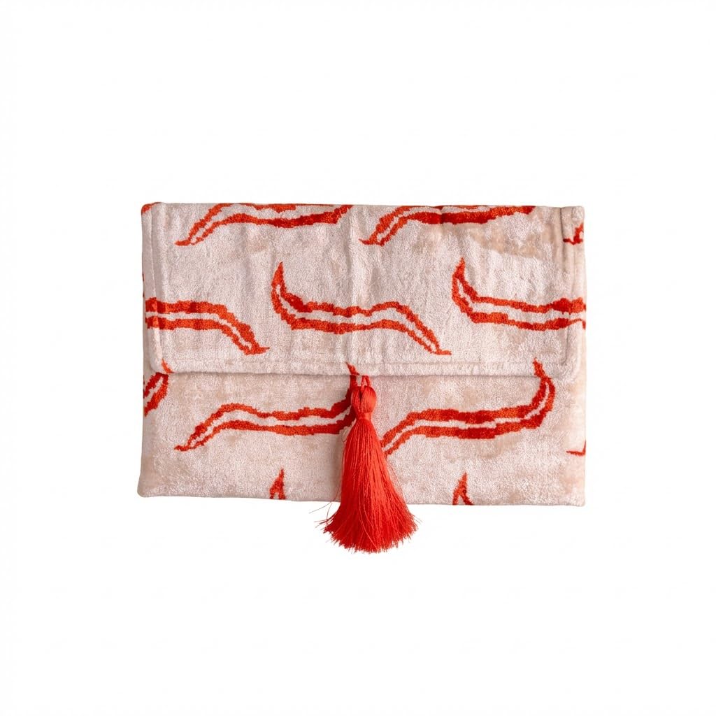 Pochette Ikat in velluto di seta fatta a mano, stile busta, design bohémien, motivo etnico, opzione cinturino a catena, pochette per feste serali, borsa premium, bianco sporco, rosso