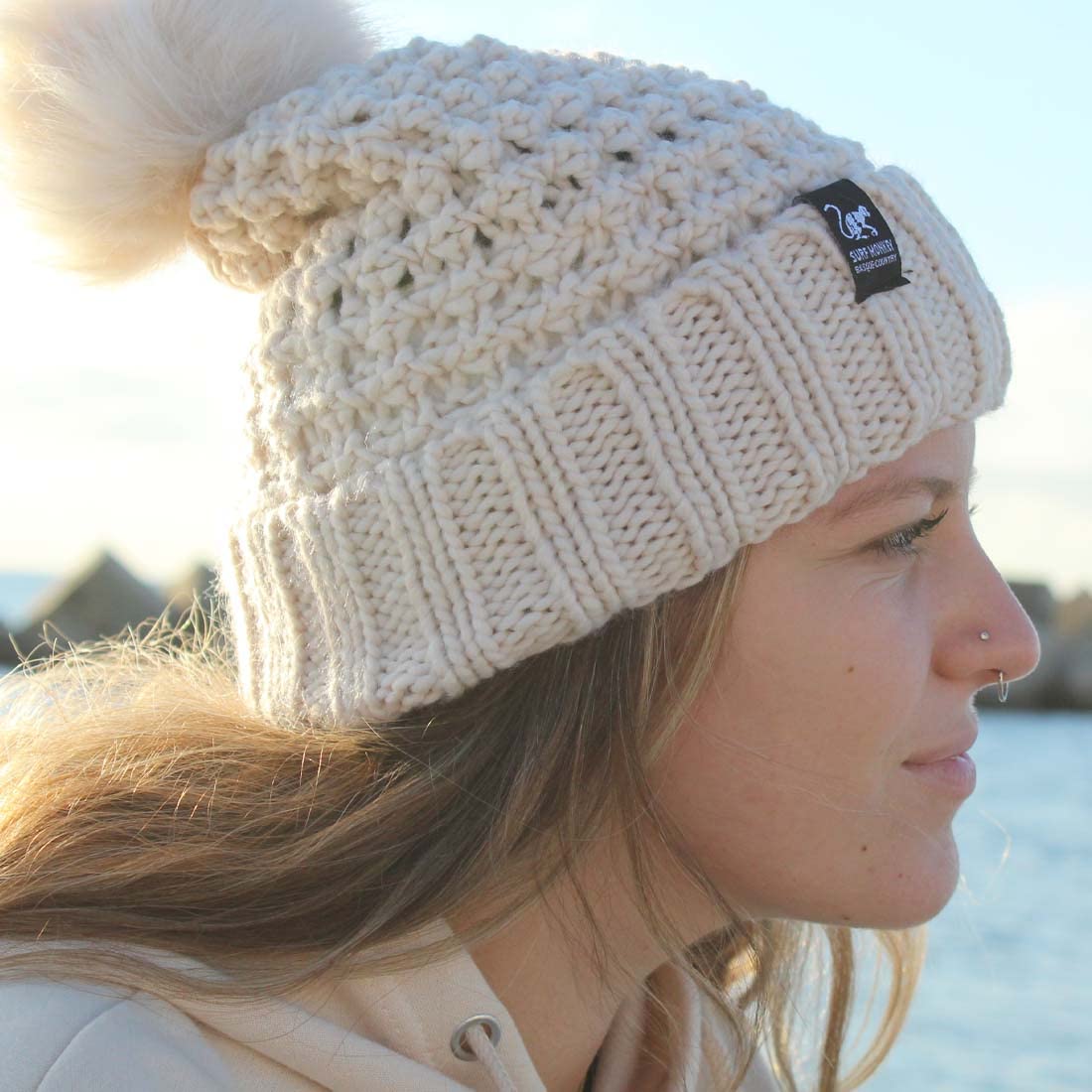 SURF MONKEY Gorro de invierno unisex, talla única, unisex para adultos, felpudo con dobladillo para surf en el campo casco
