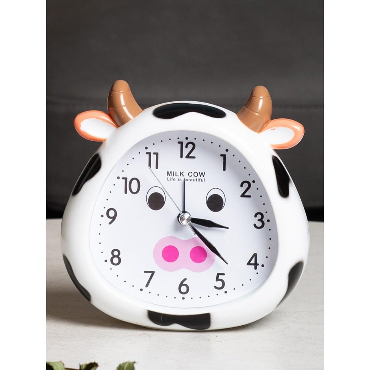 Kinderwecker Kuh-Wecker für Kinderzimmer, keine Batterie, niedliche Nachttischuhr, Kinder-Schlaftrainer, Aufwachen für Jungen und Mädchen, Geburtstagsgeschenke (Weiß)