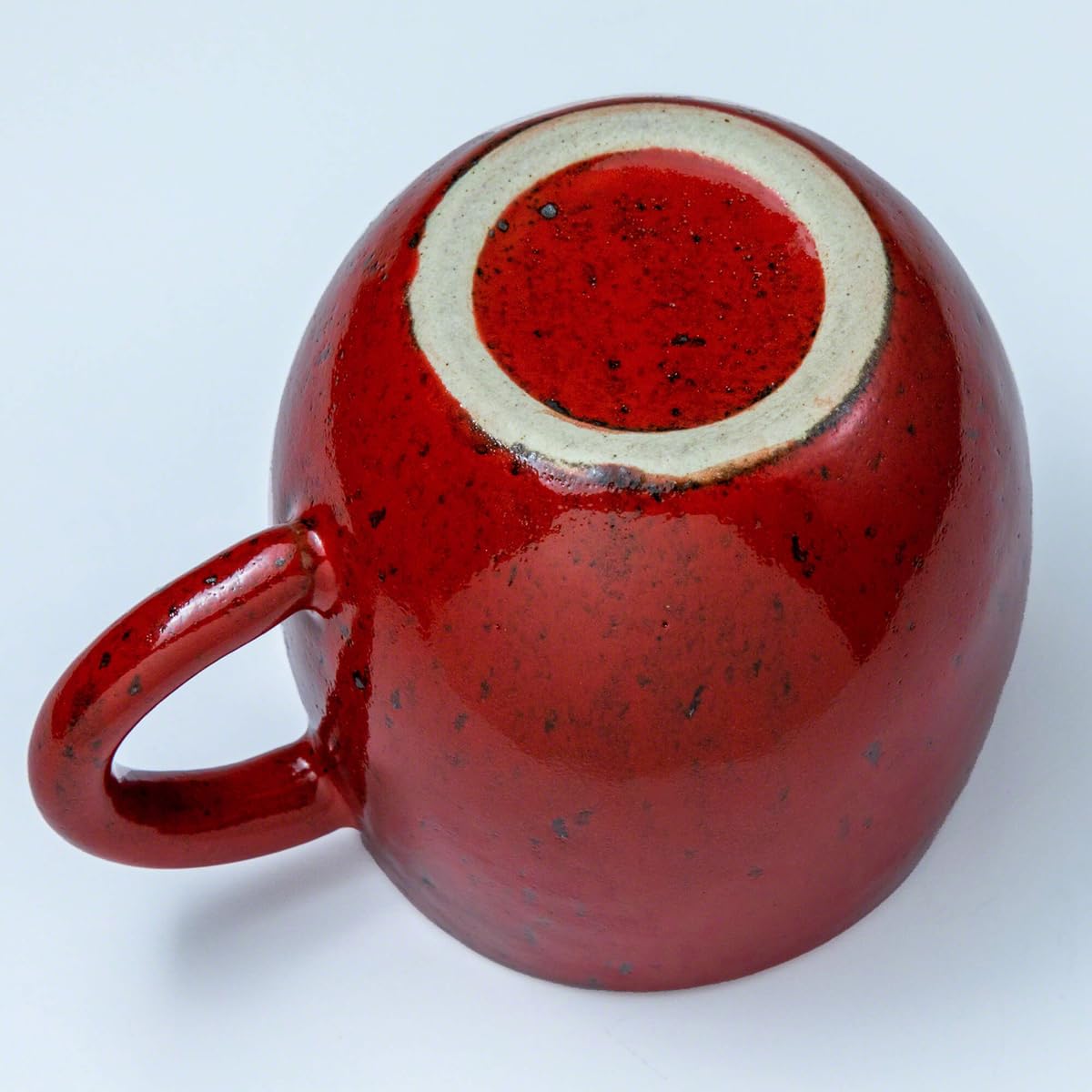 Asayu Japan Tasse à Café et Thé en Céramique Couleur Rouge Chromé, Fabriquée au Japon, Accessoire Tasse en Céramique avec Poignet Pour Boisson Chaude et Froide, Ensemble avec Porte Filtre