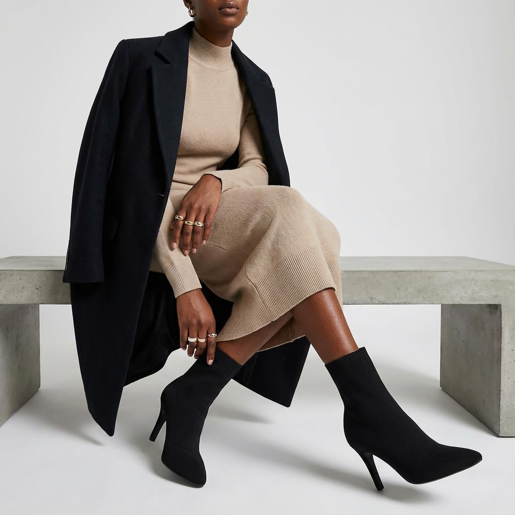 CUSHIONAIRE Women's Gipsee stretch knit Heel +Memory Foam - Image 9