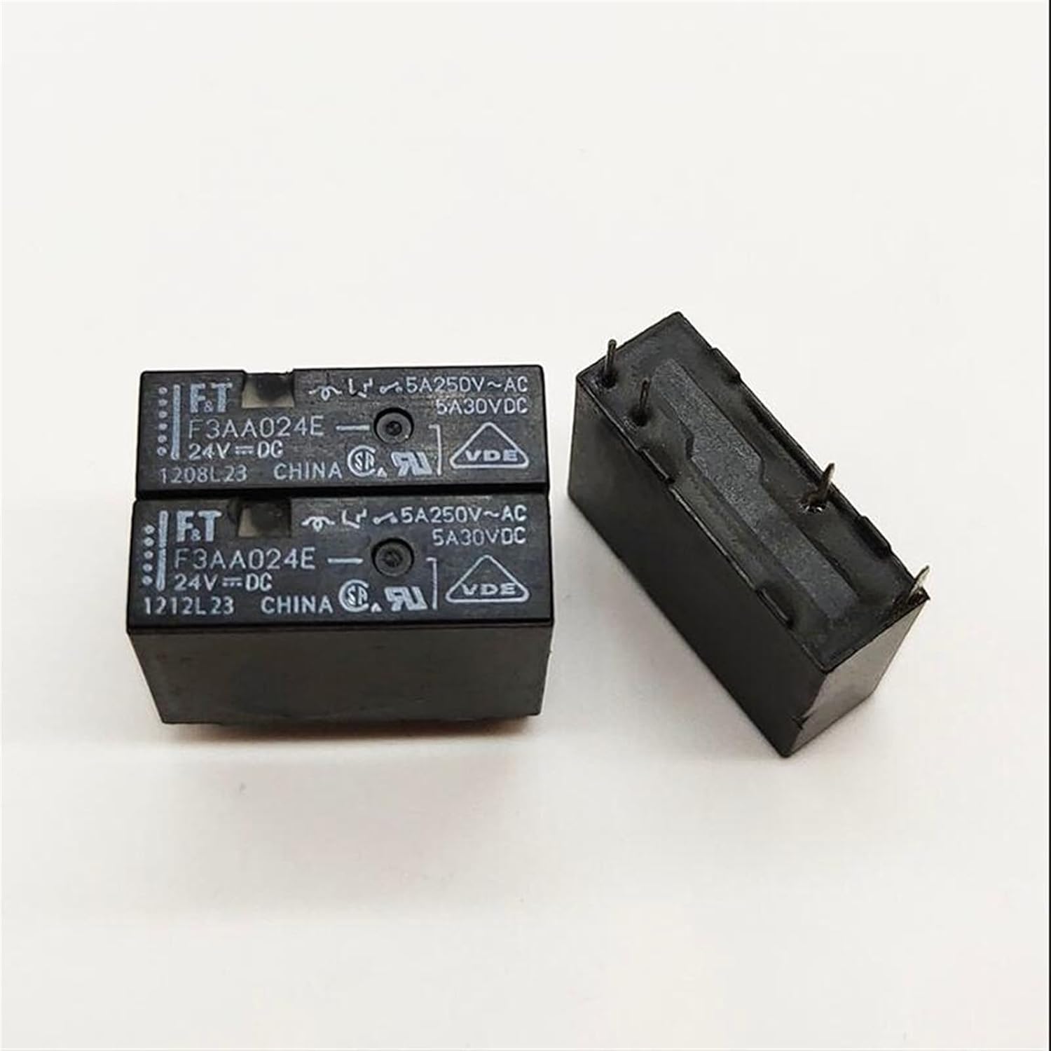 F3AA024E 24VDC DC24V 24V 5A Relay 4PIN