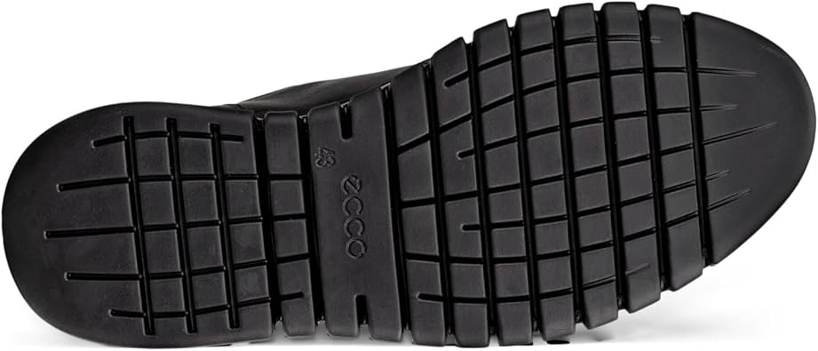 ECCO Men's Gruuv Studio Wingtip Gore-tex Waterproof