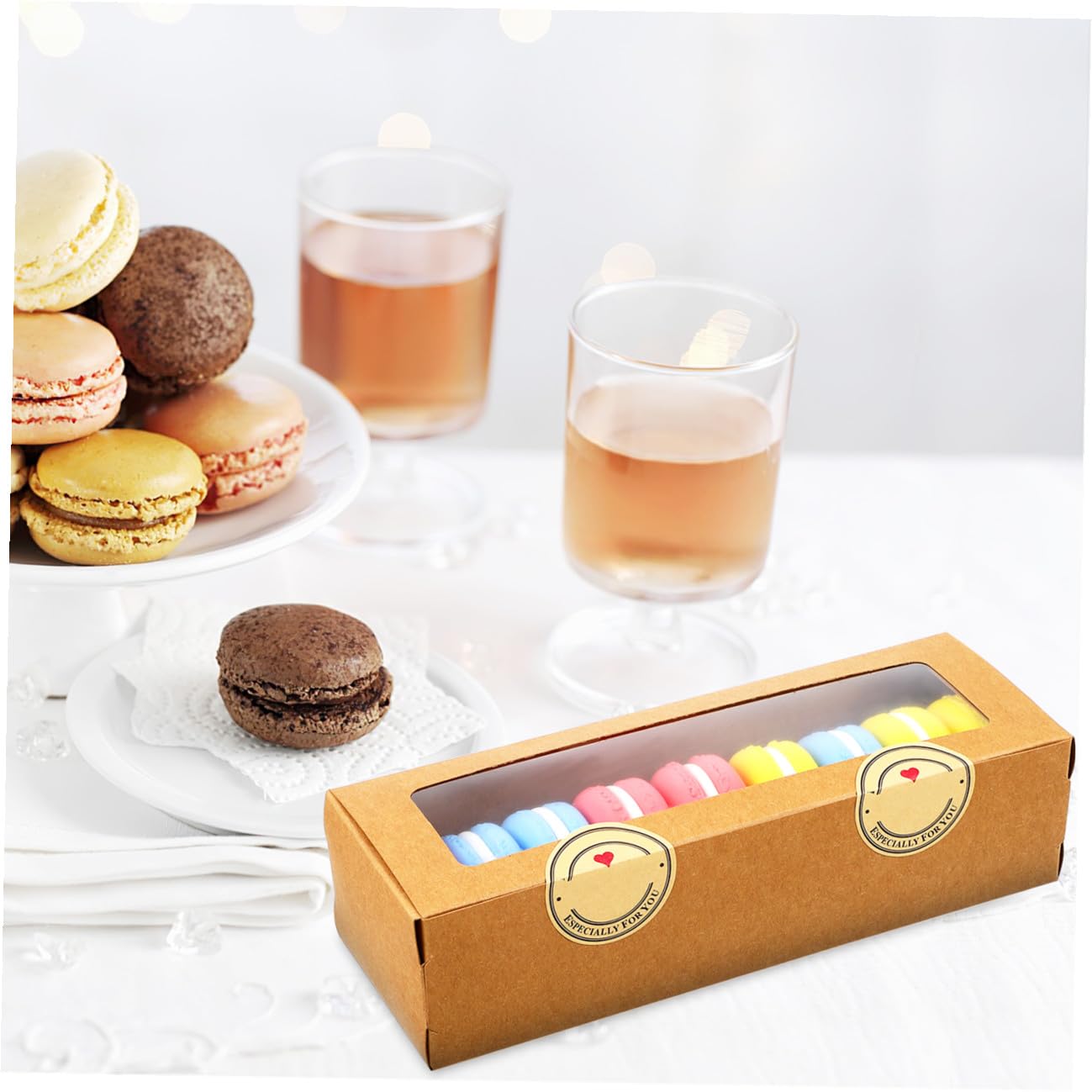 MAGICLULU 50 Stück Macaron Schachtel aus Kraftkarton mit Sichtfenster und Aufklebern für Backzubehör Kekse und Süßigkeiten im Laden